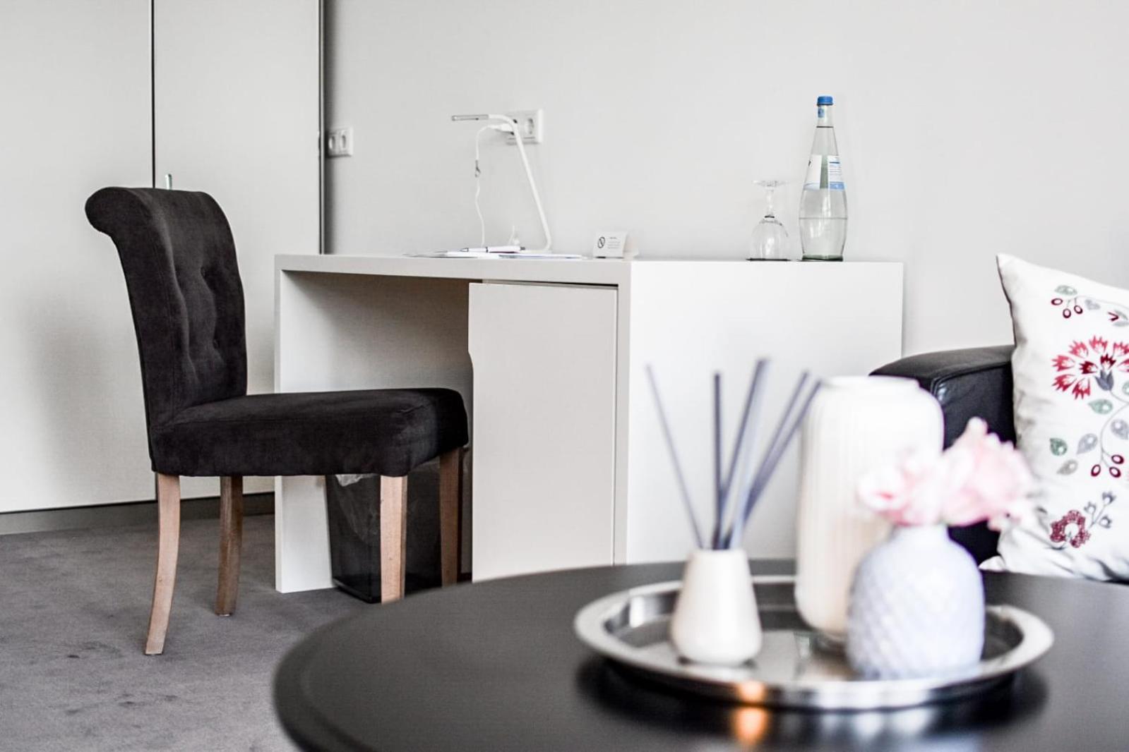 Duplex Suite - Photo 8