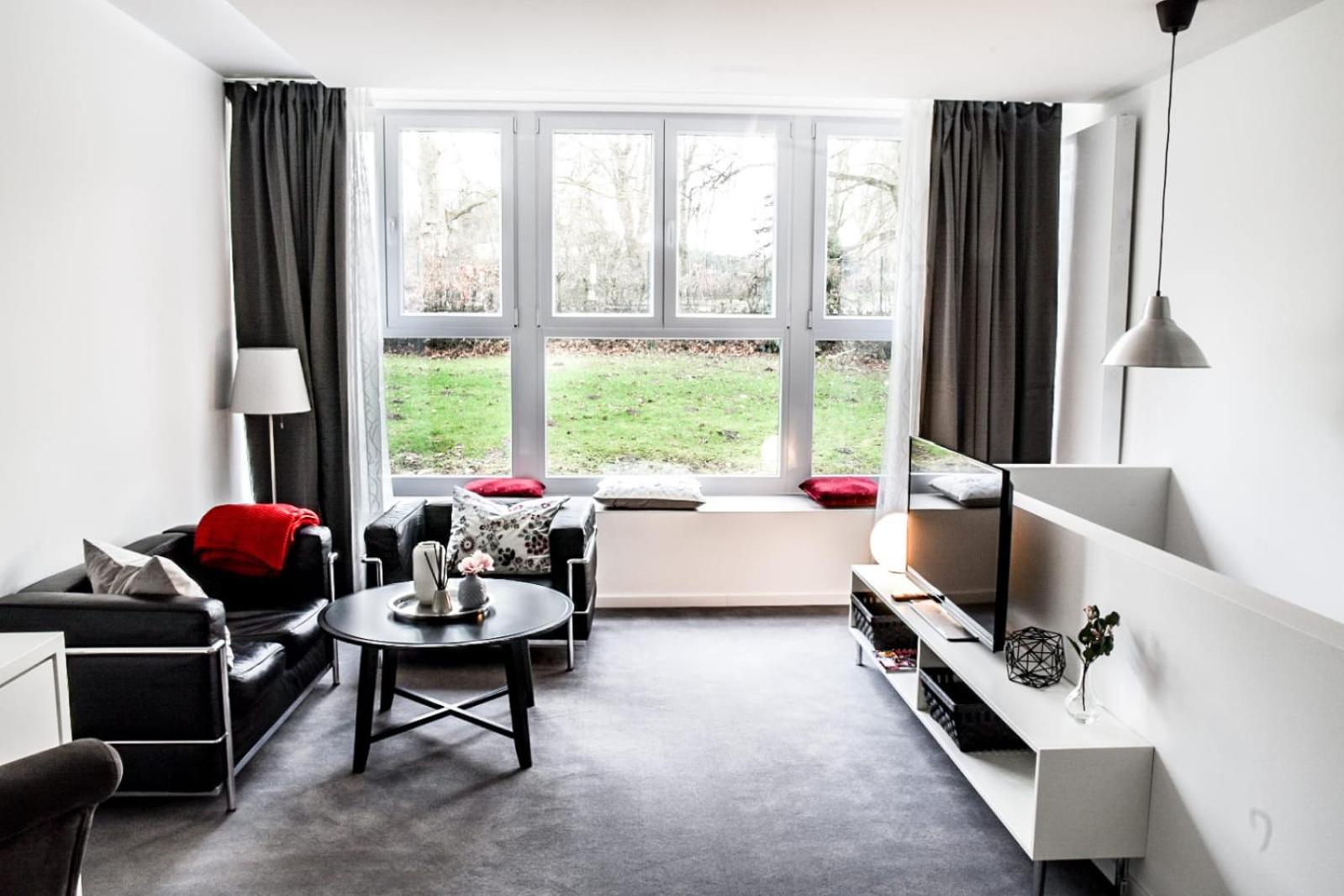 Duplex Suite - Photo 9