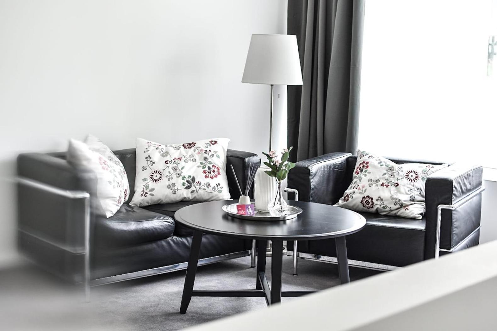 Duplex Suite - Photo 10