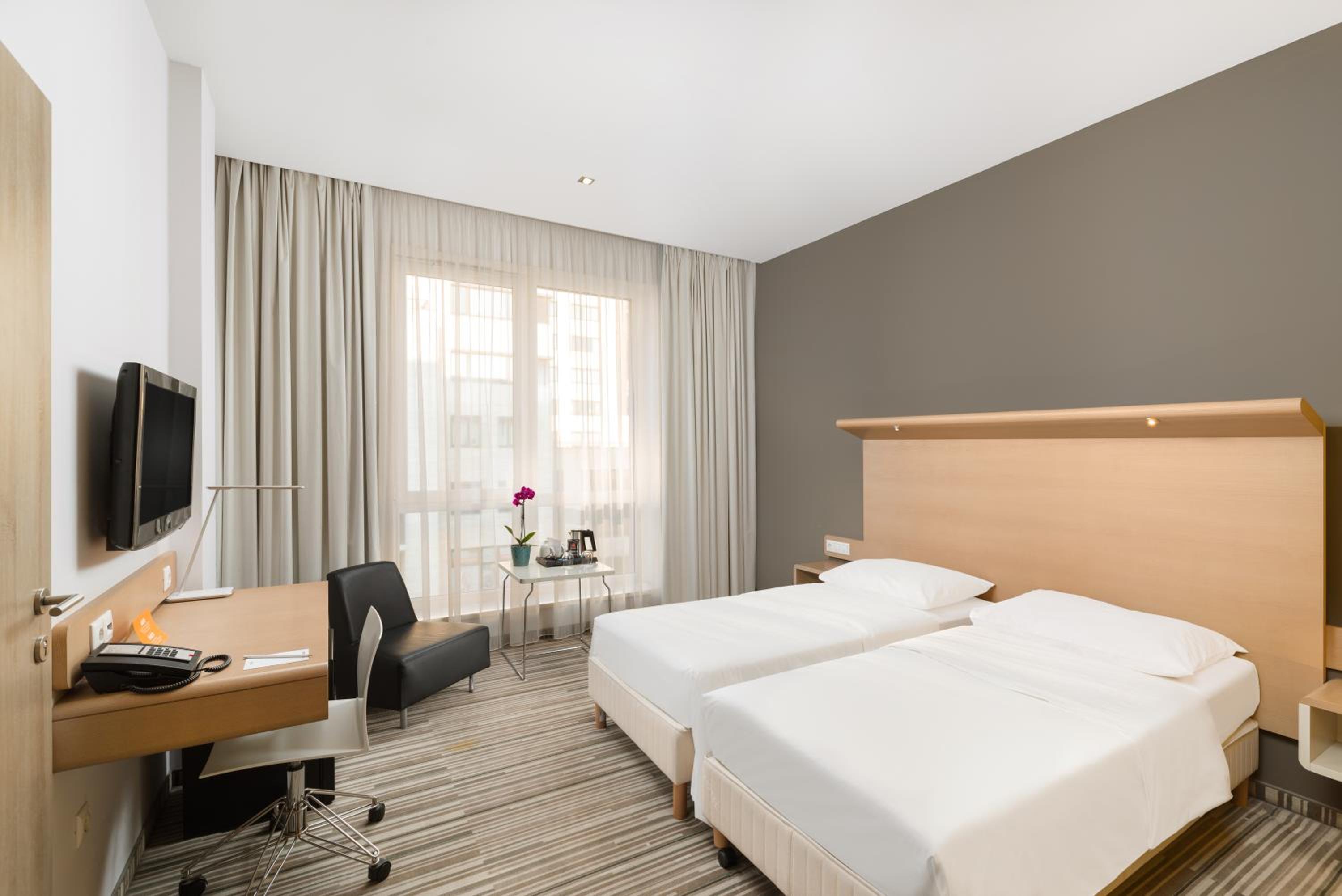 Standard Room - Photo 6