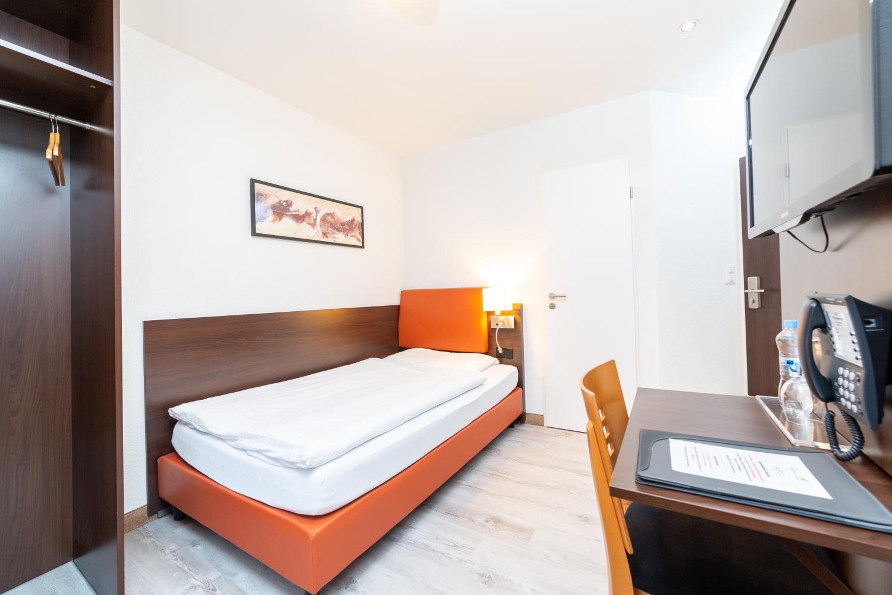 Deluxe Single Room photo 2