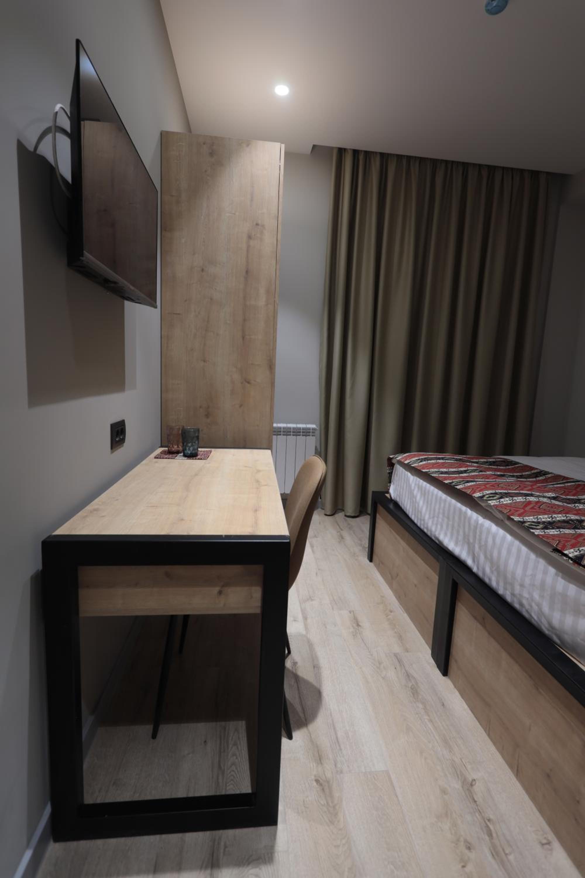 Standard Double Room photo 2