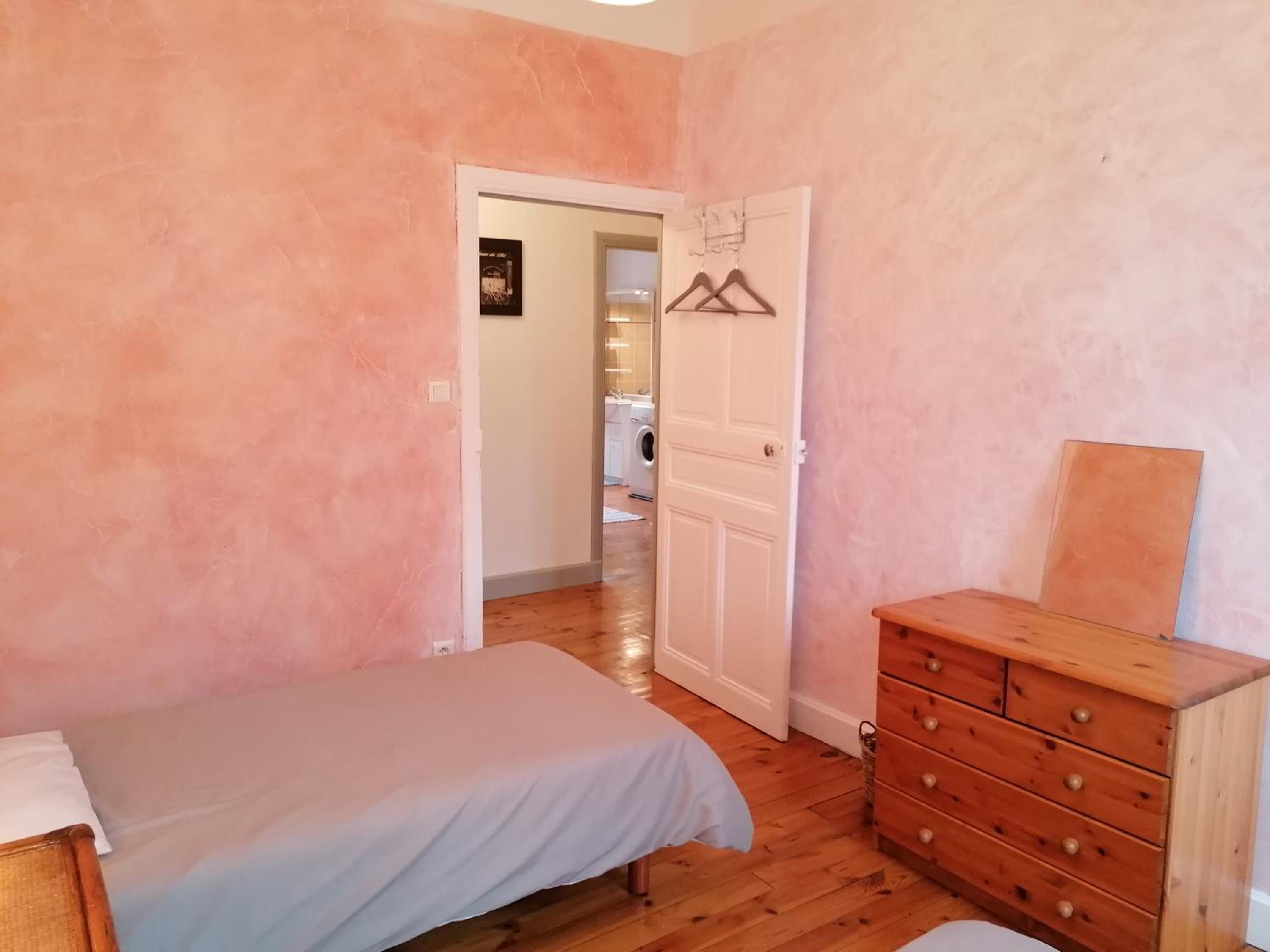 Holiday Home (8 Adults) - Photo 8