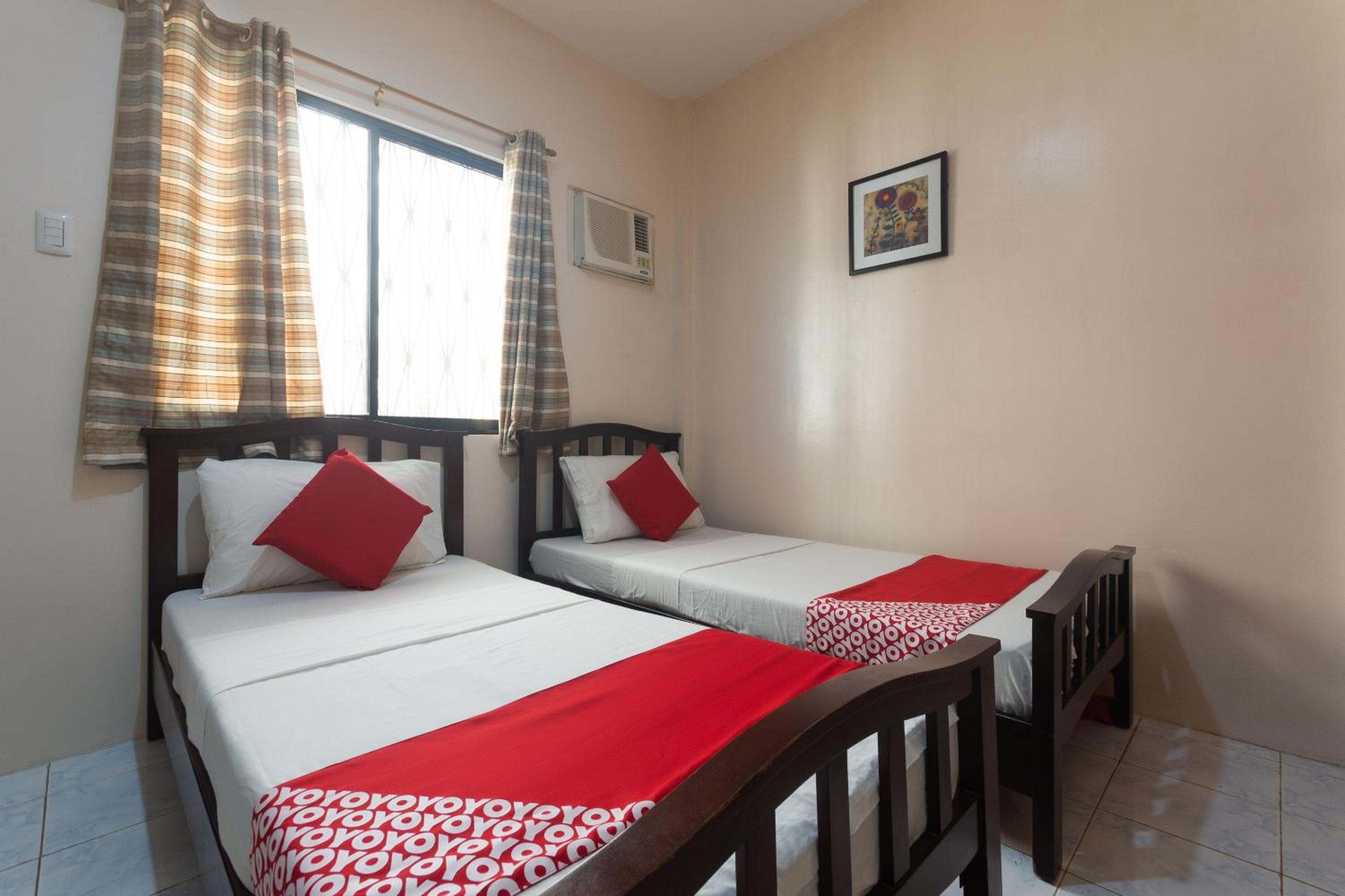 Standard Twin Room - Photo 1