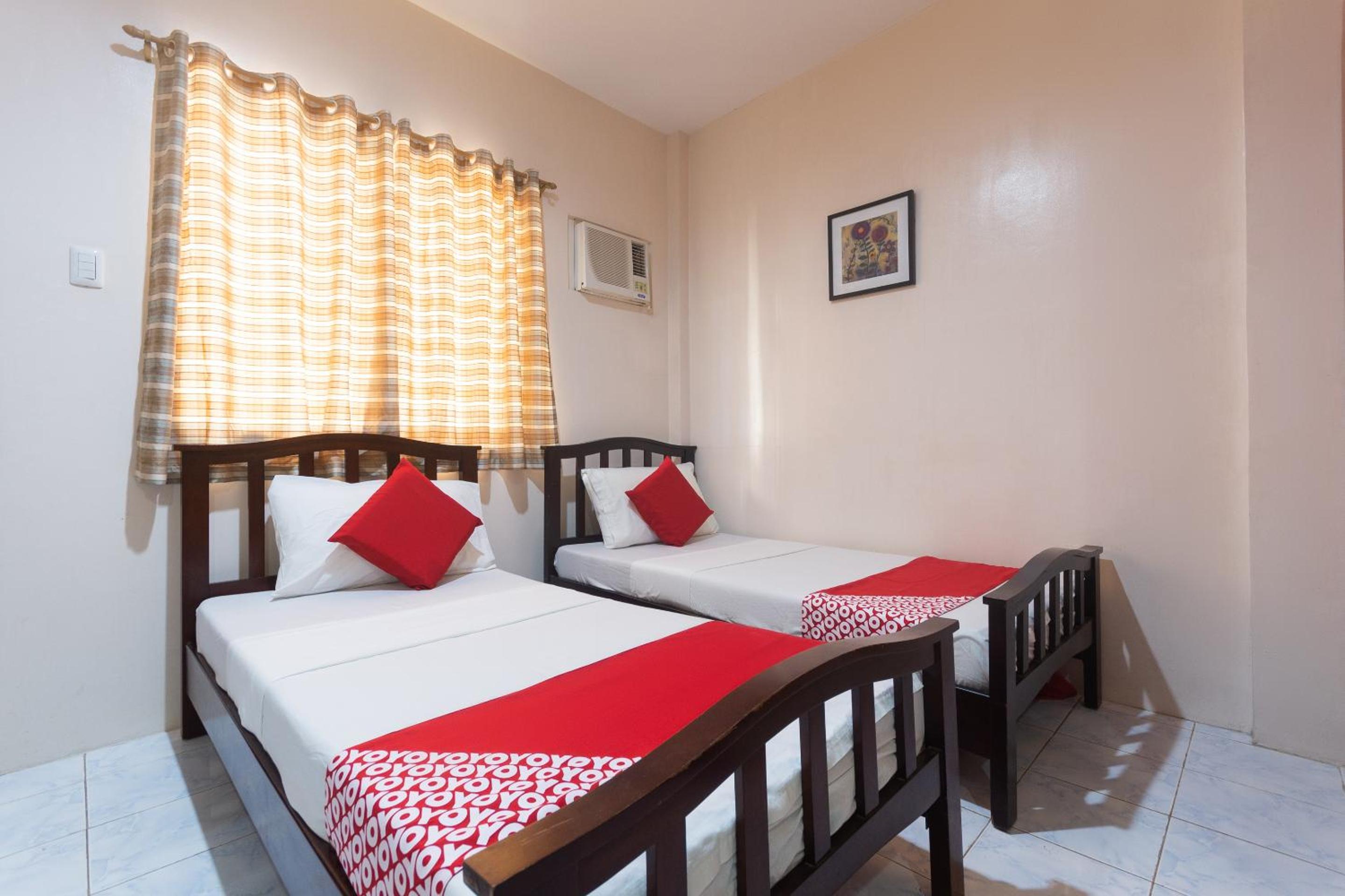 Standard Twin Room - Photo 12