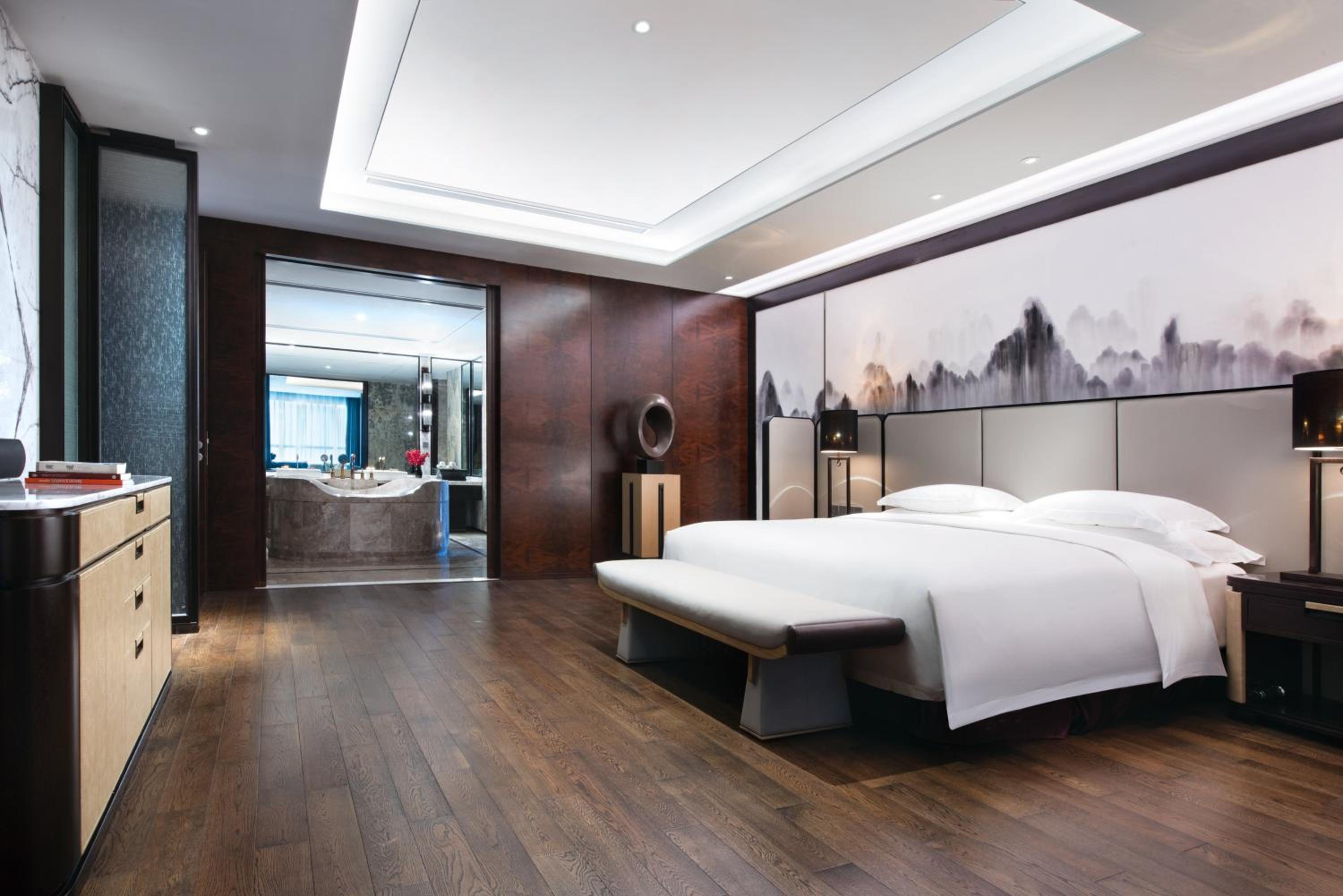 One-Bedroom King Suite with River View