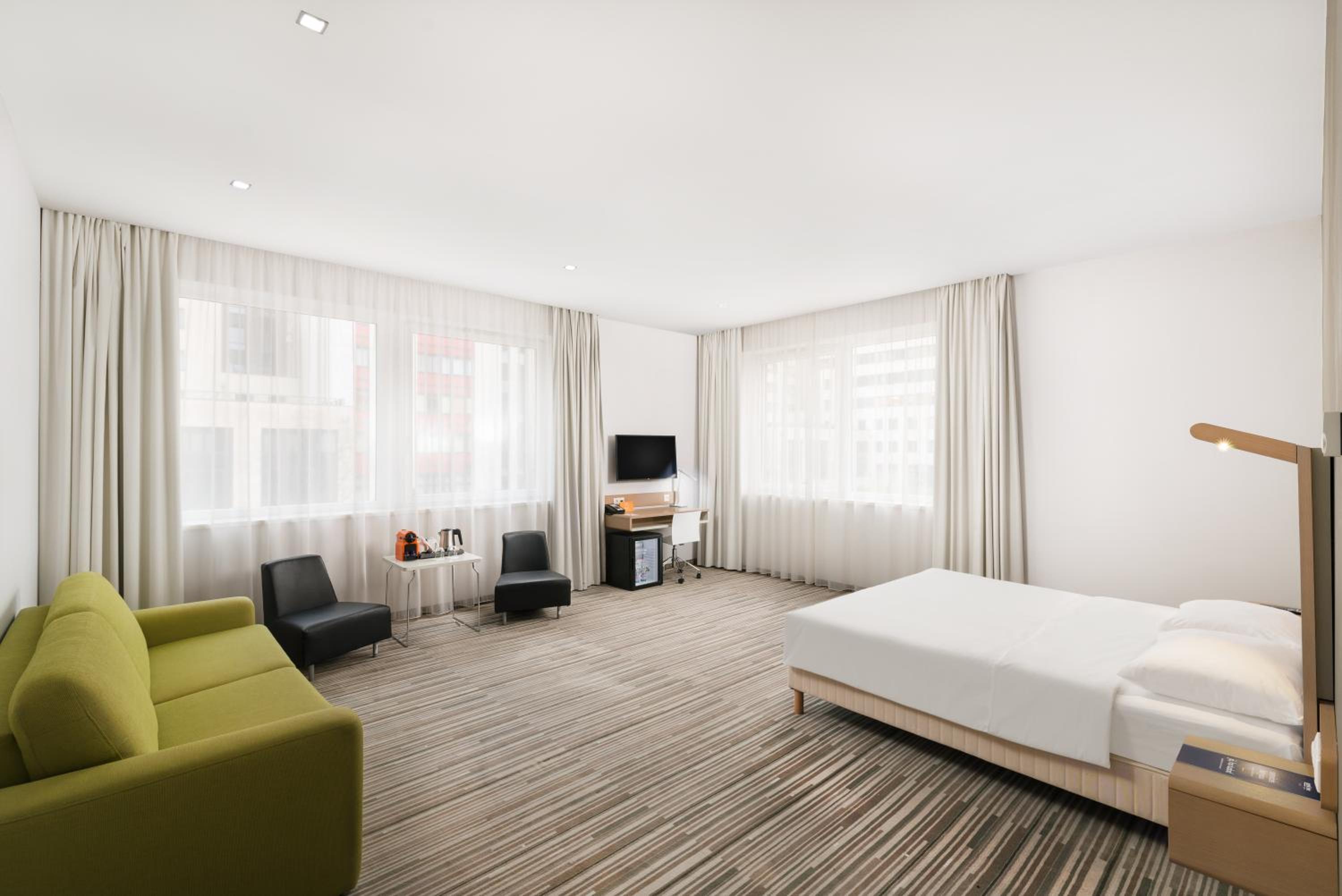 Family Suite - Photo 3