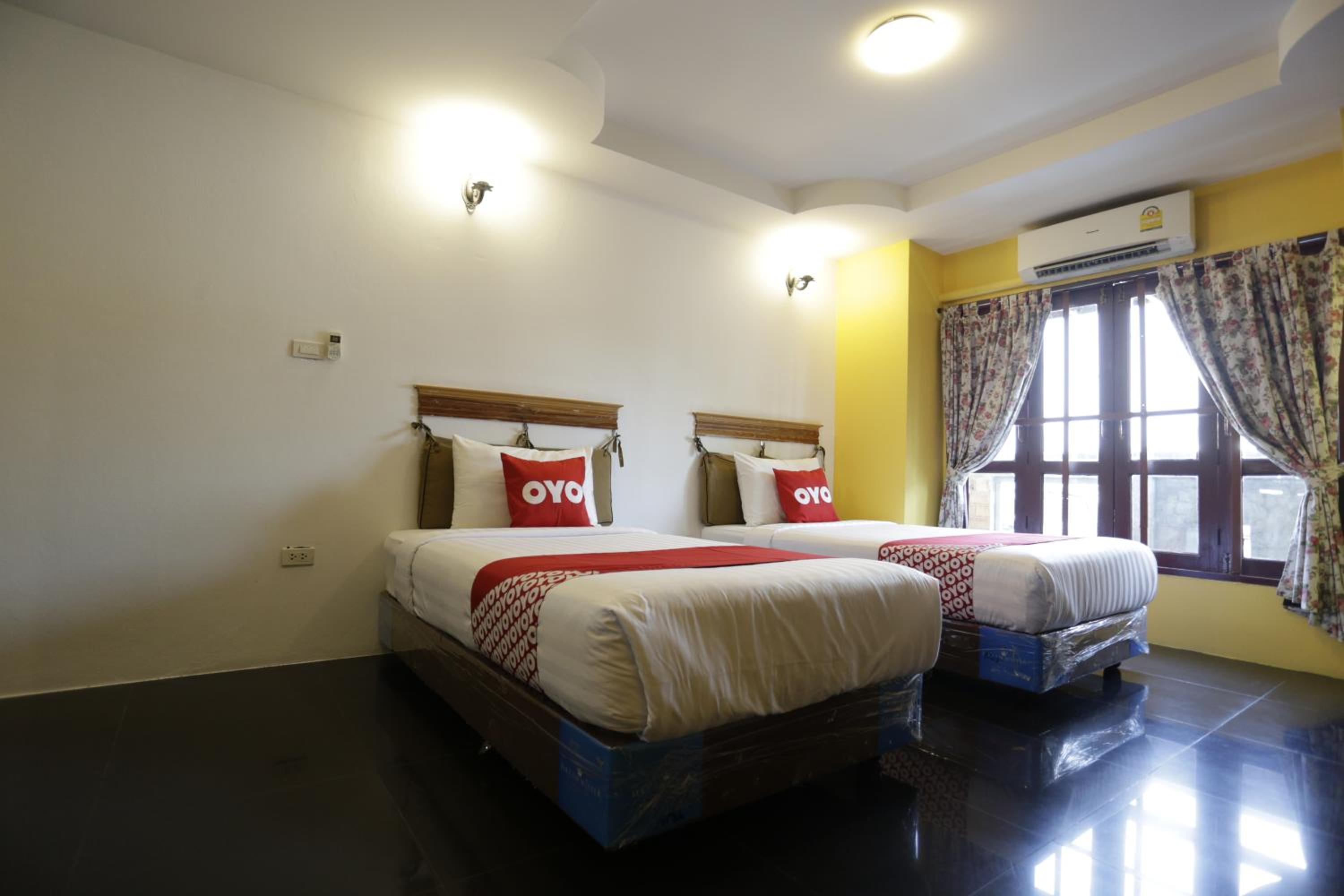 Standard Twin Room photo 3