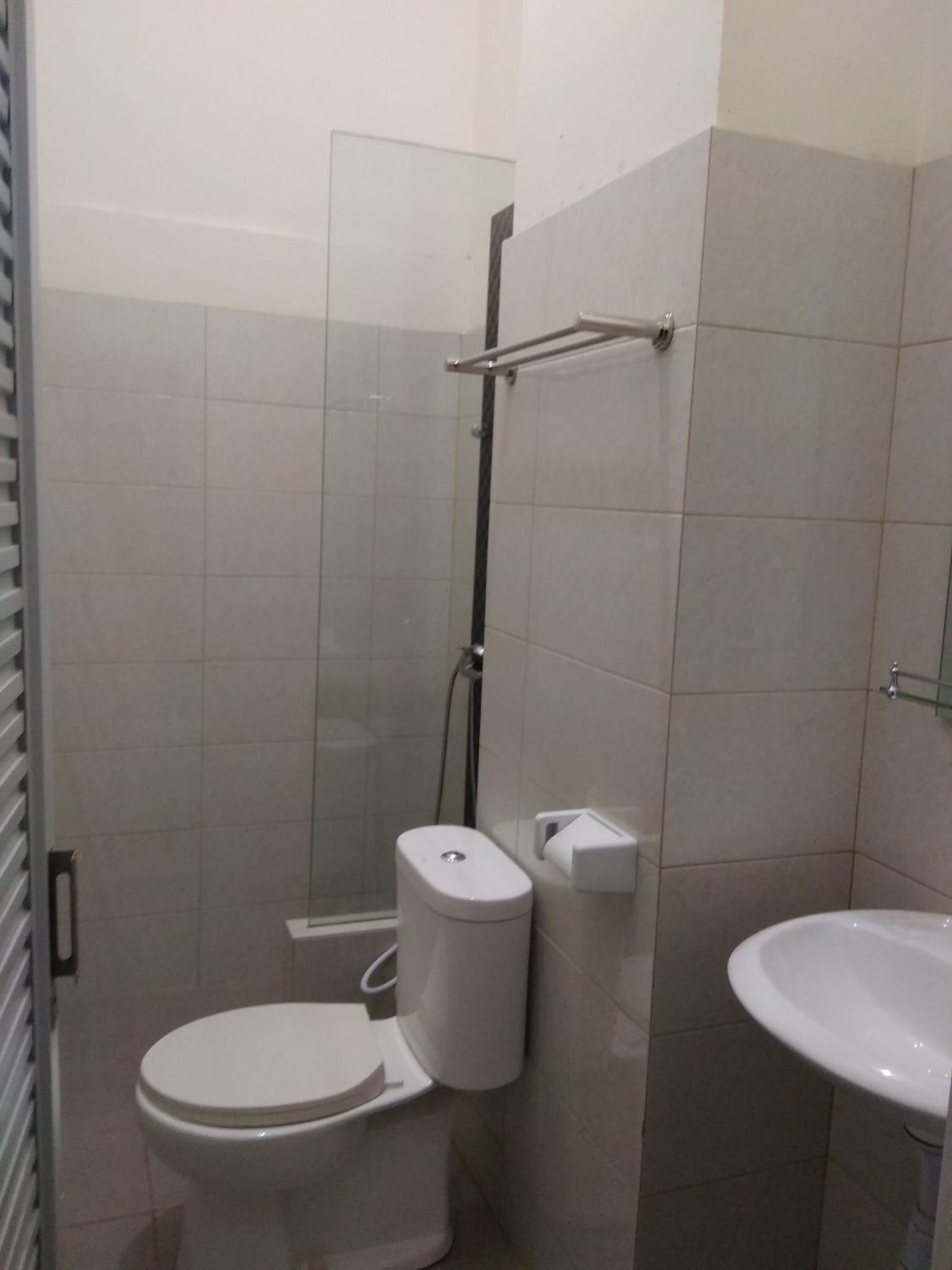 Standard Twin Room - Photo 2