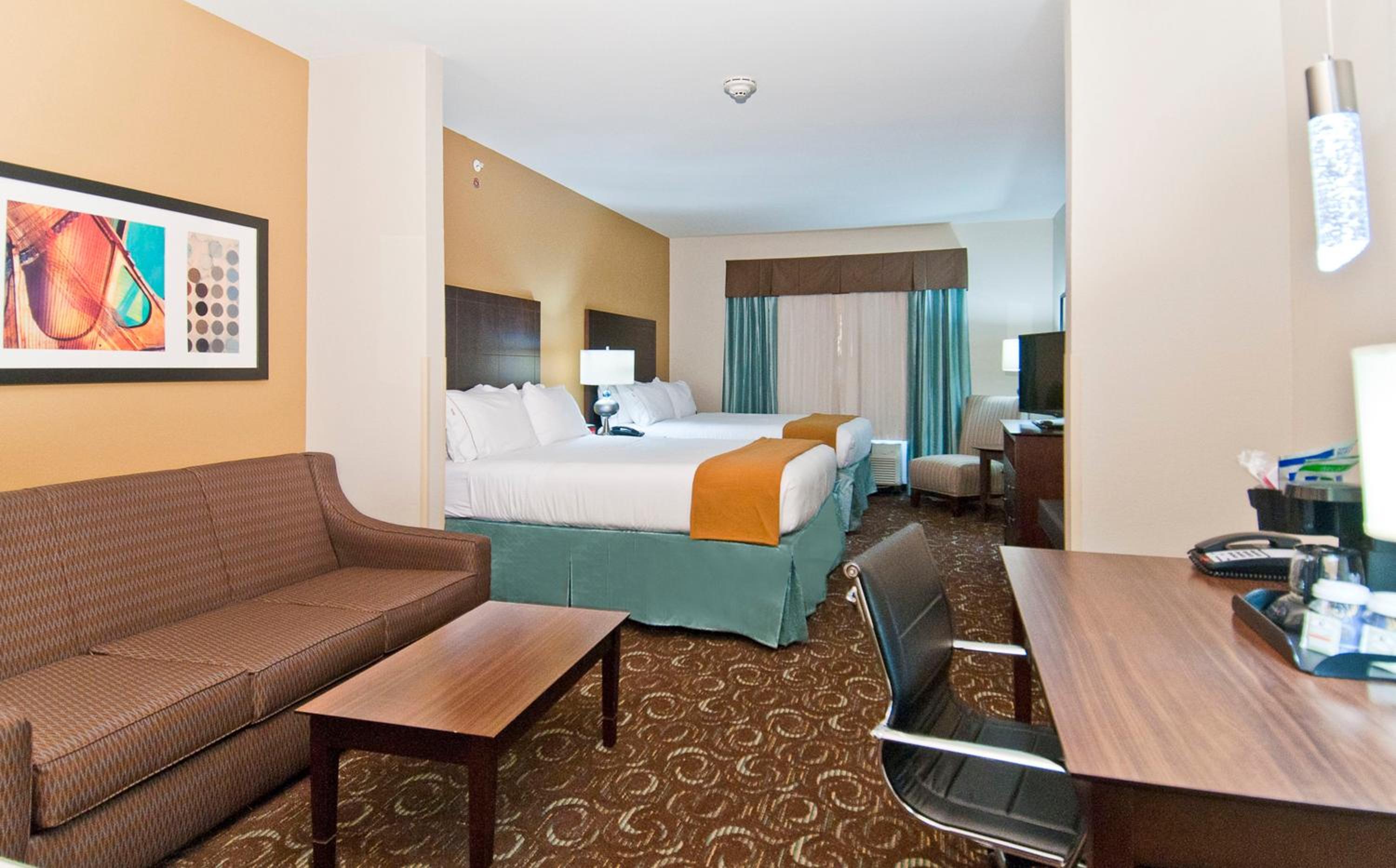 Suite, 1 King Bed, Accessible (Communication, Accessible Tub)