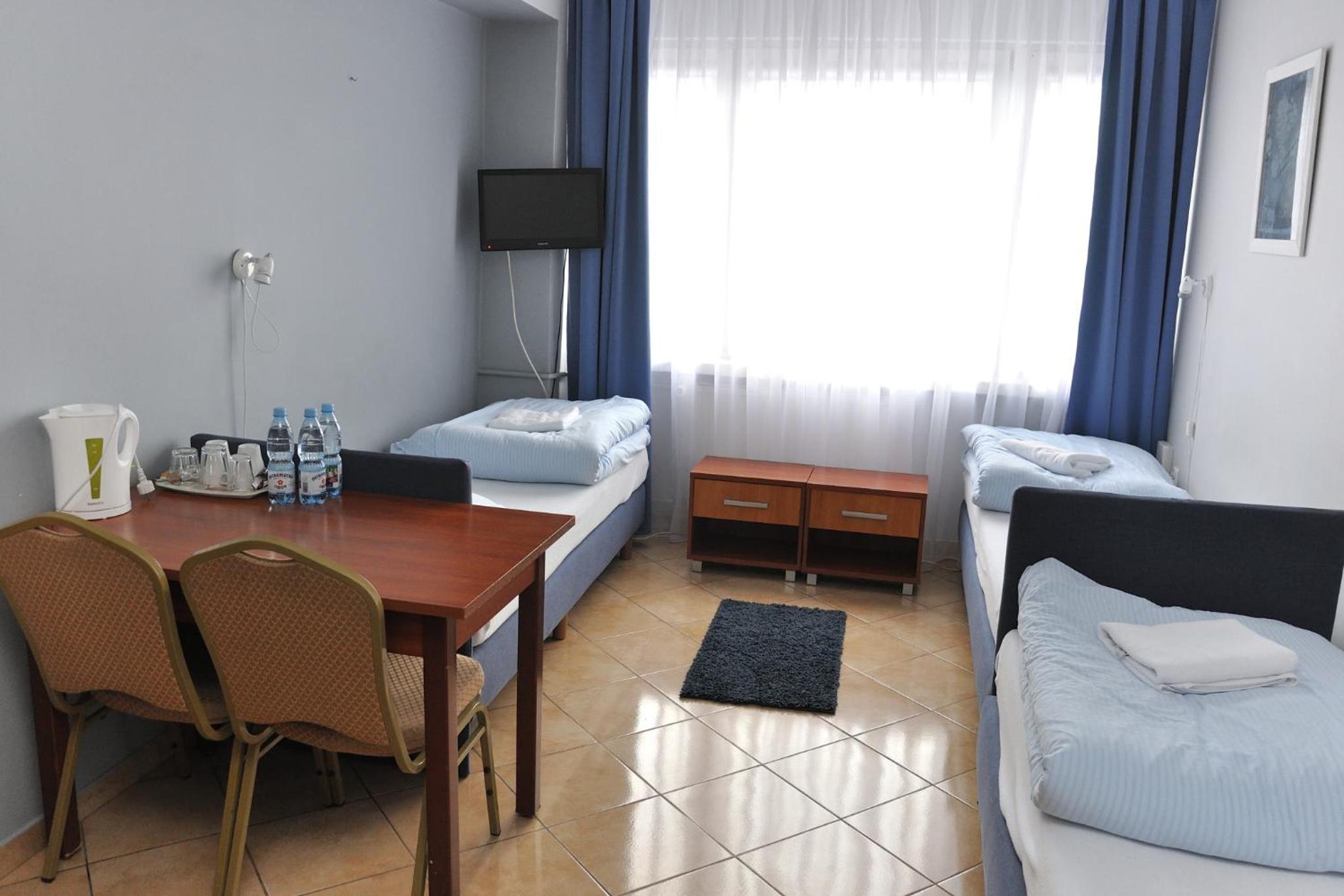 Triple Room - Photo 1