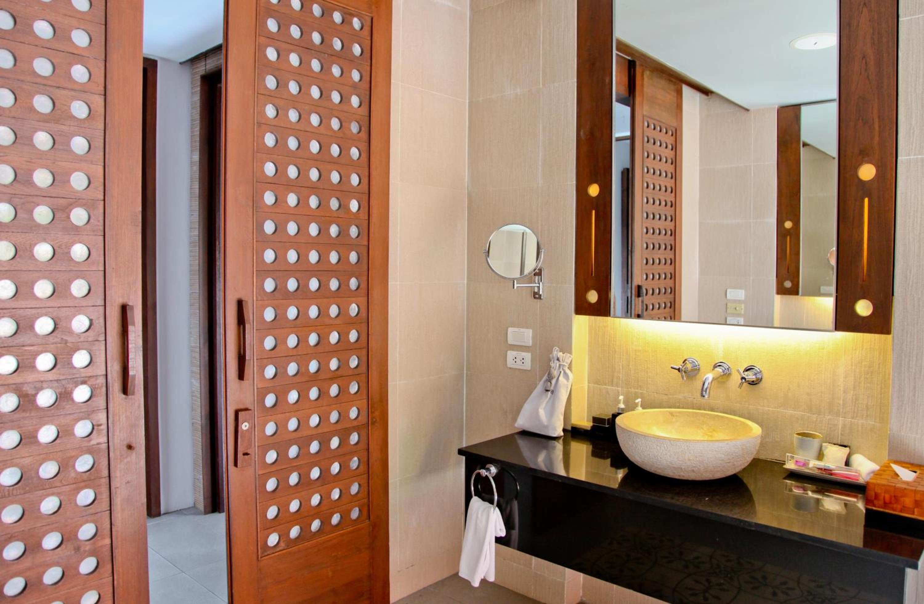 1BR Pool Villa Garden View - Photo 11