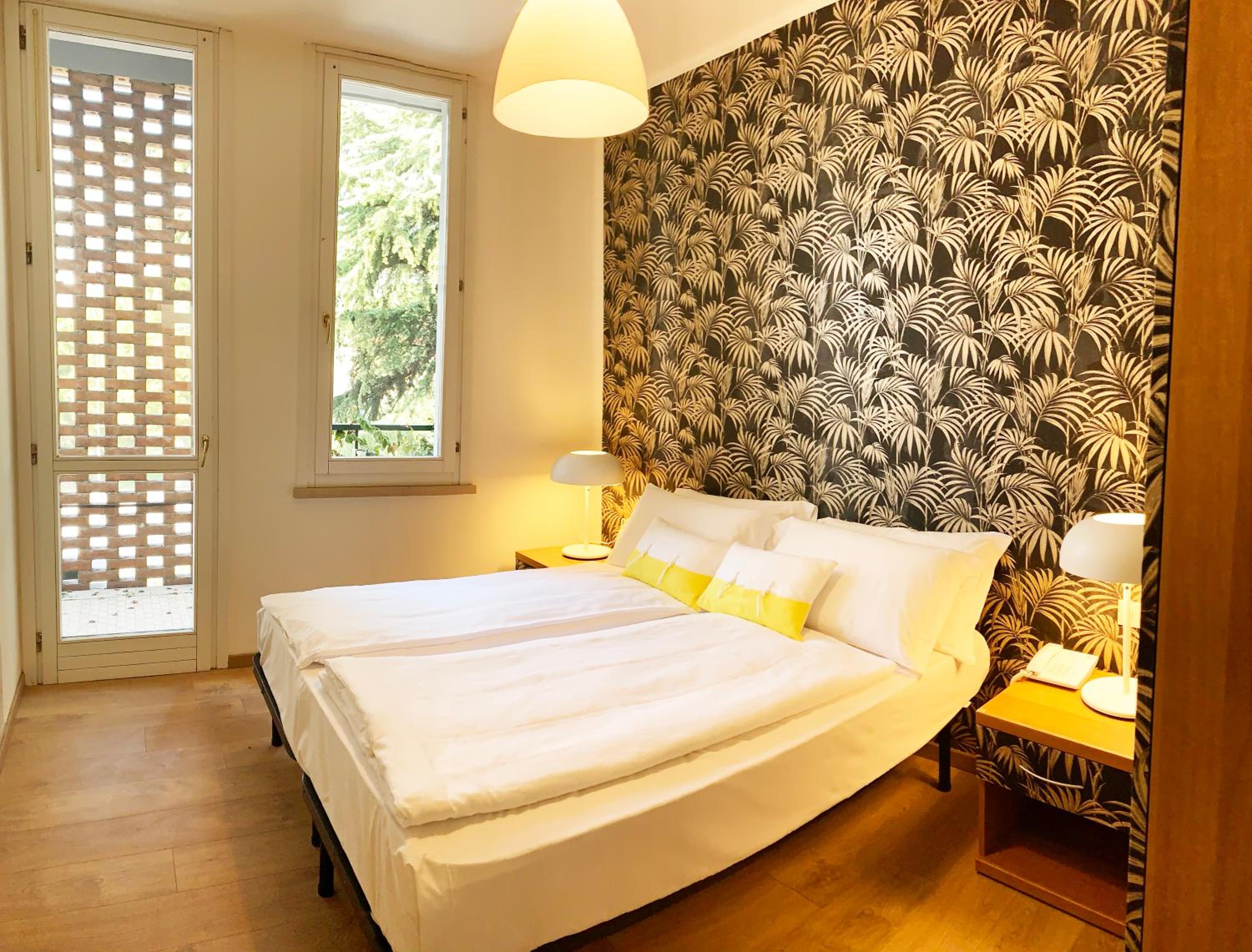 Double Room - Photo 2