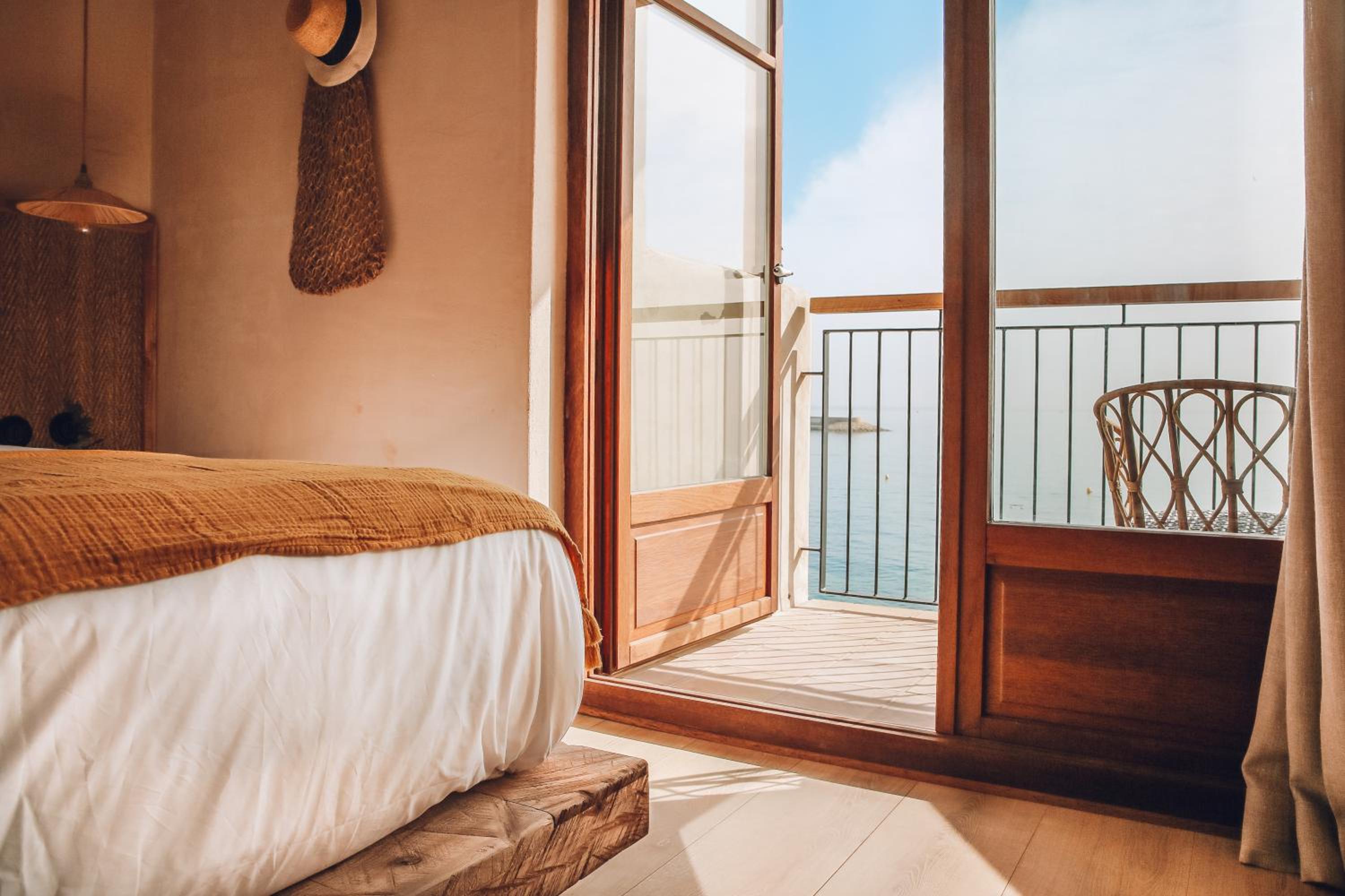 GYPSET with Sea View photo 2