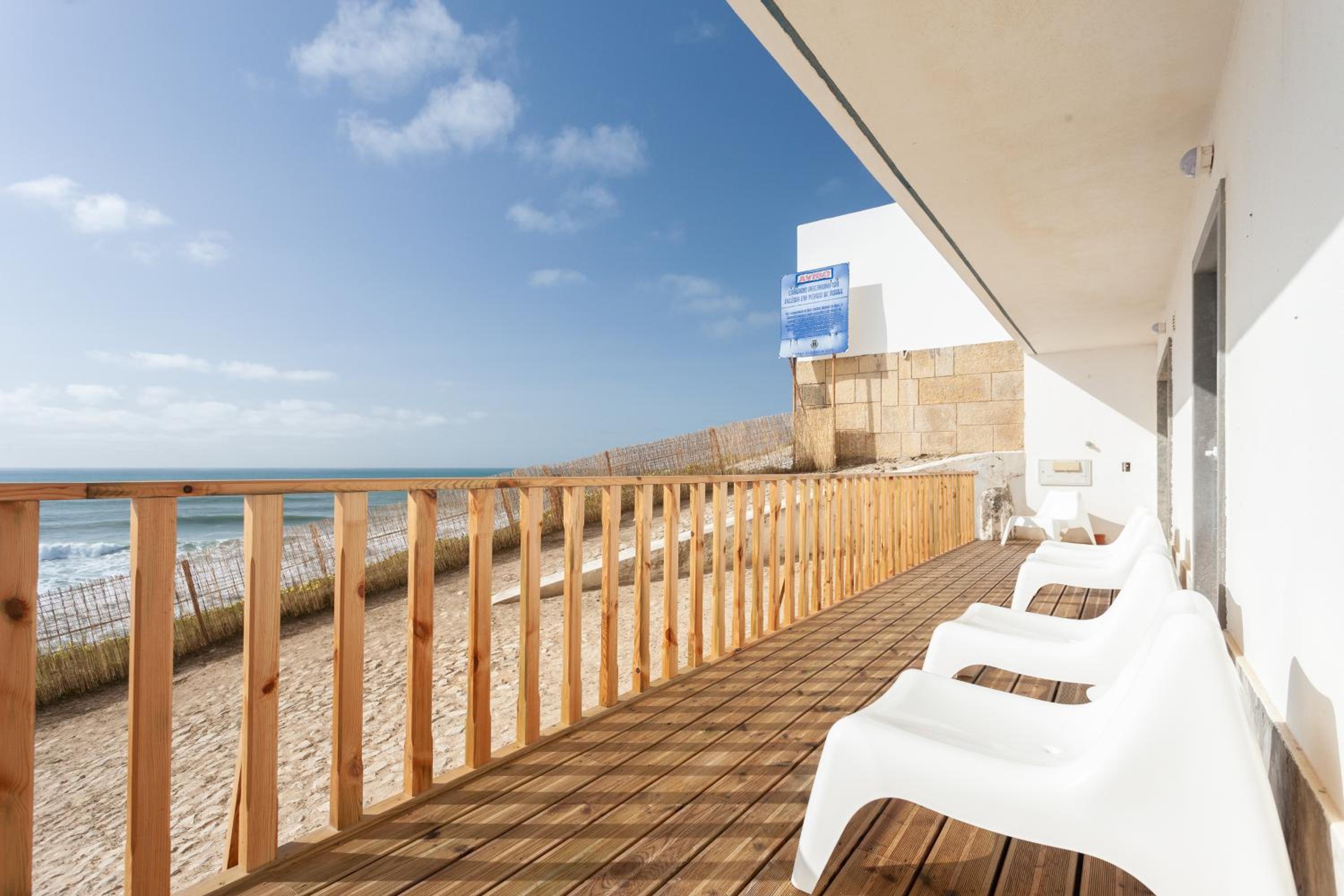 Twin Room with Sea View photo 3
