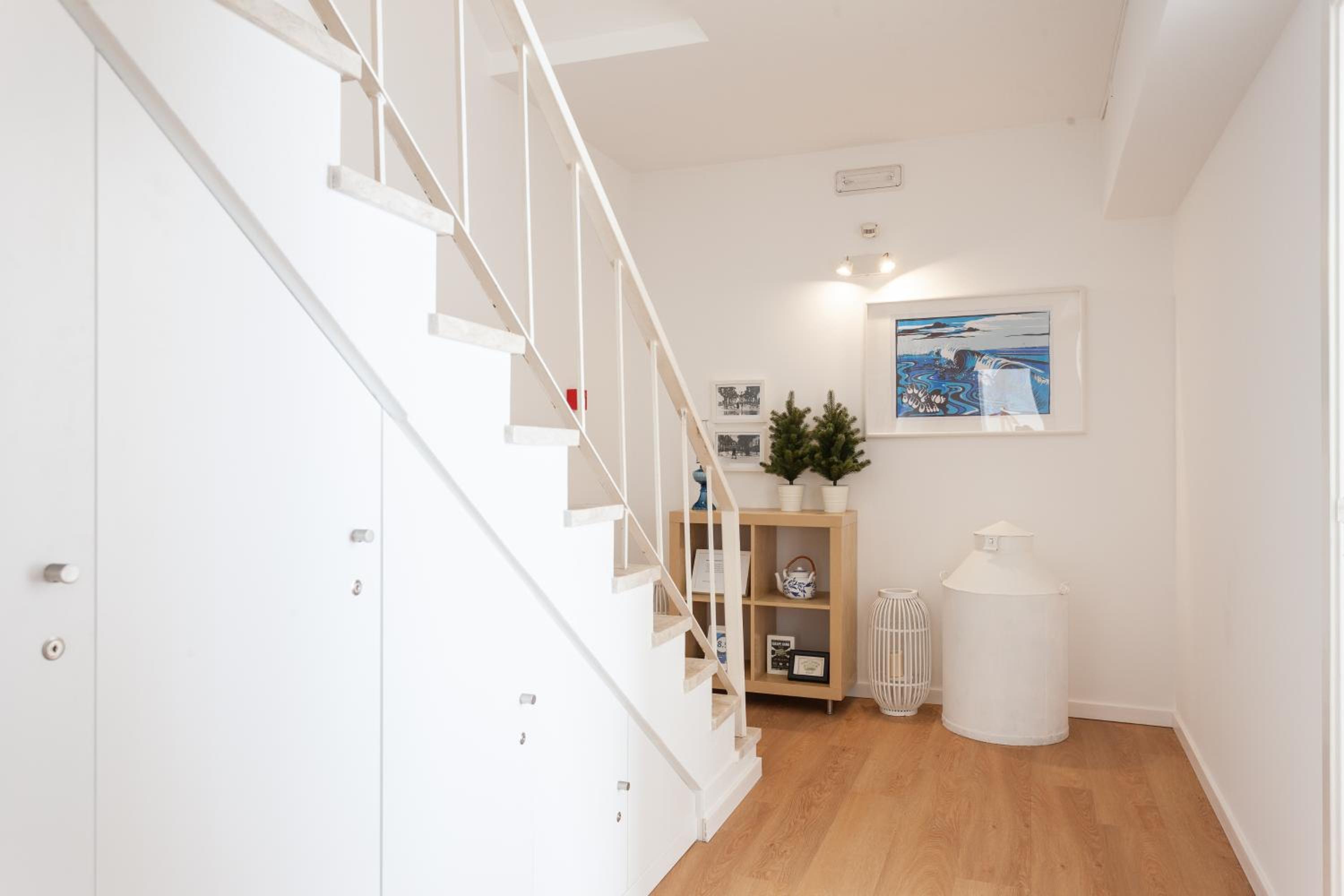 Standard Twin Room with Private bathroom and Sea View photo 3