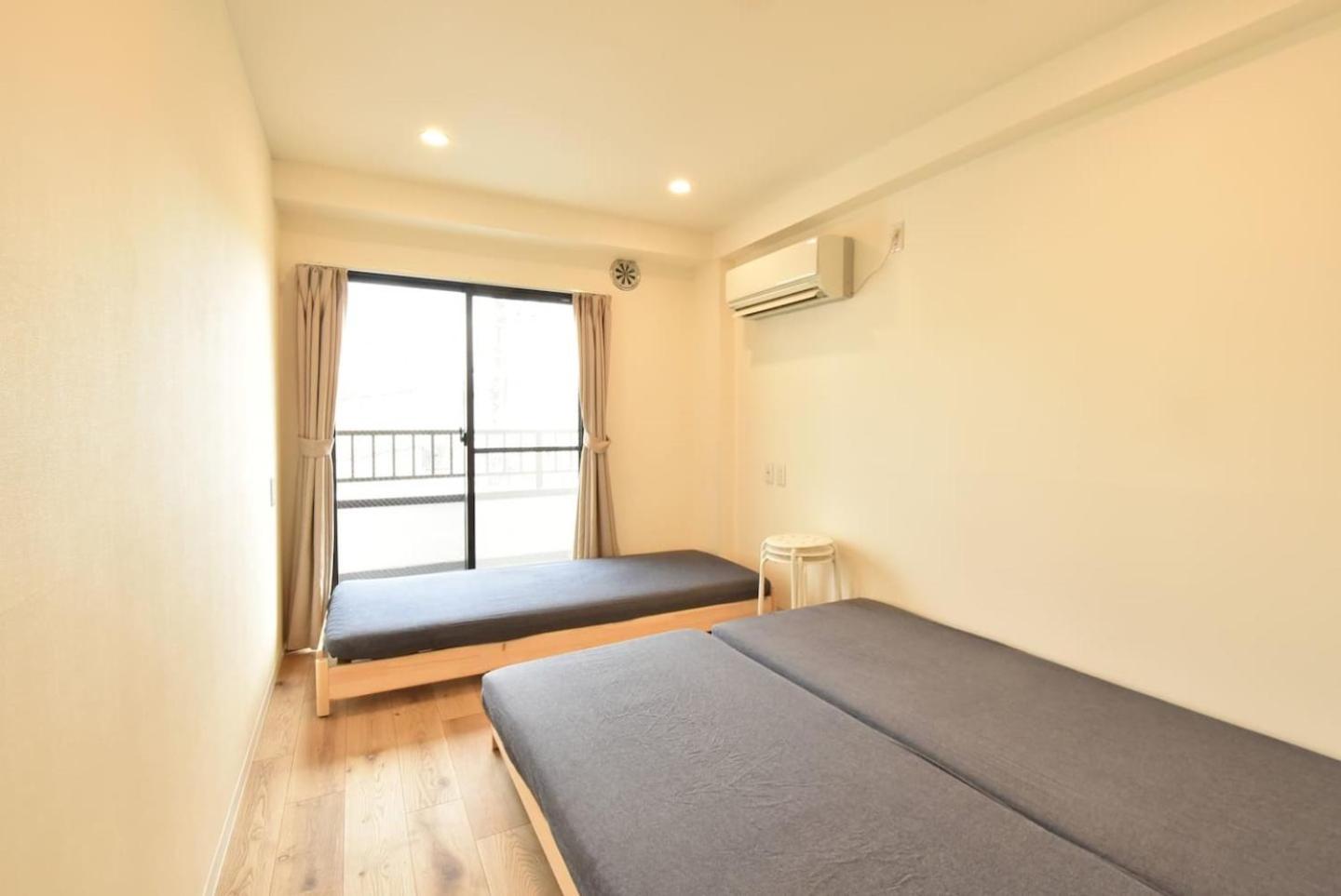 Triple Room with Private Bathroom photo 3