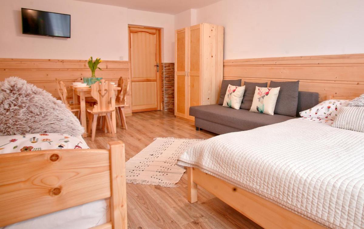 One-Bedroom Apartment - Photo 6