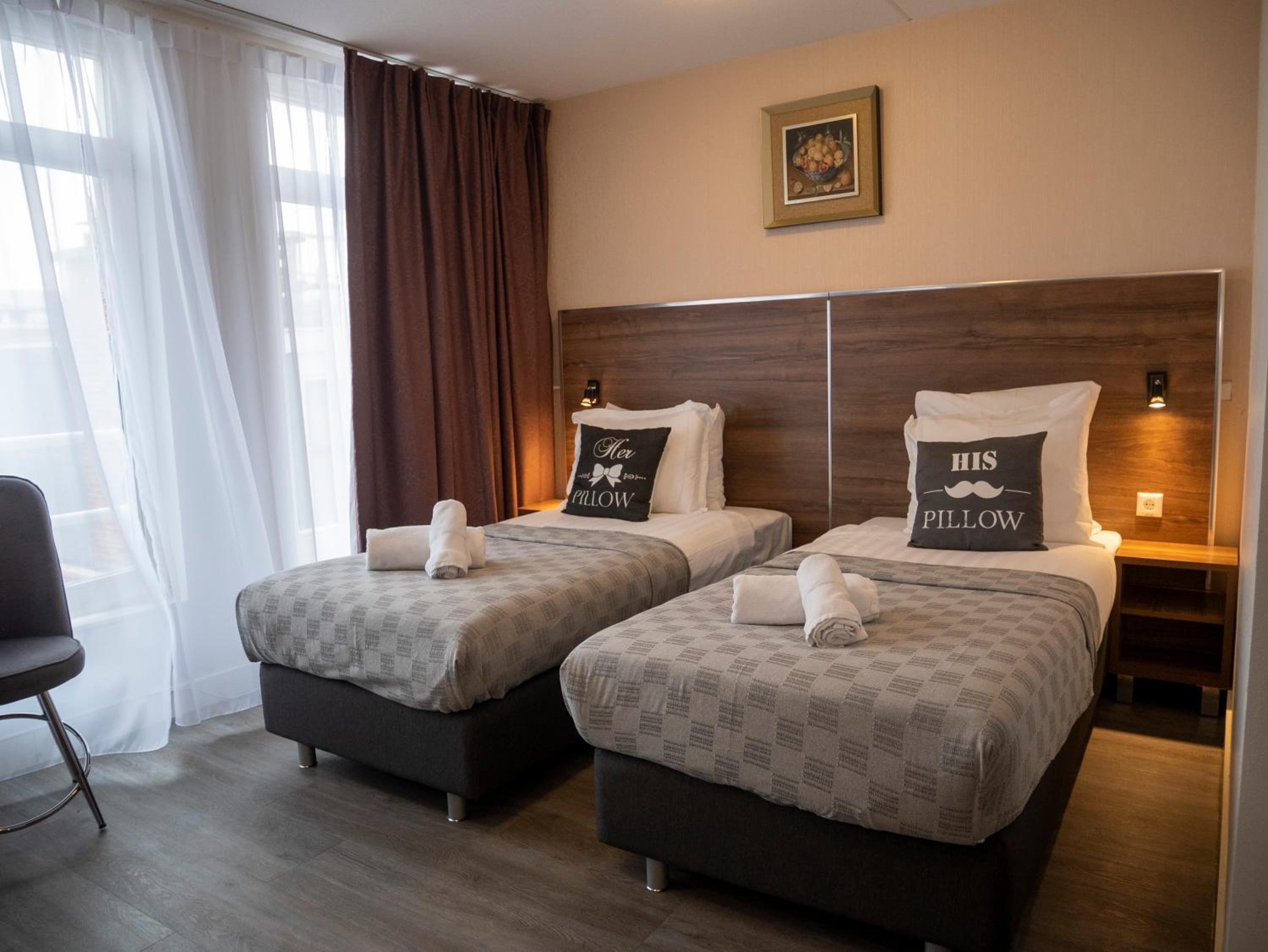Deluxe Double Room - Photo 4
