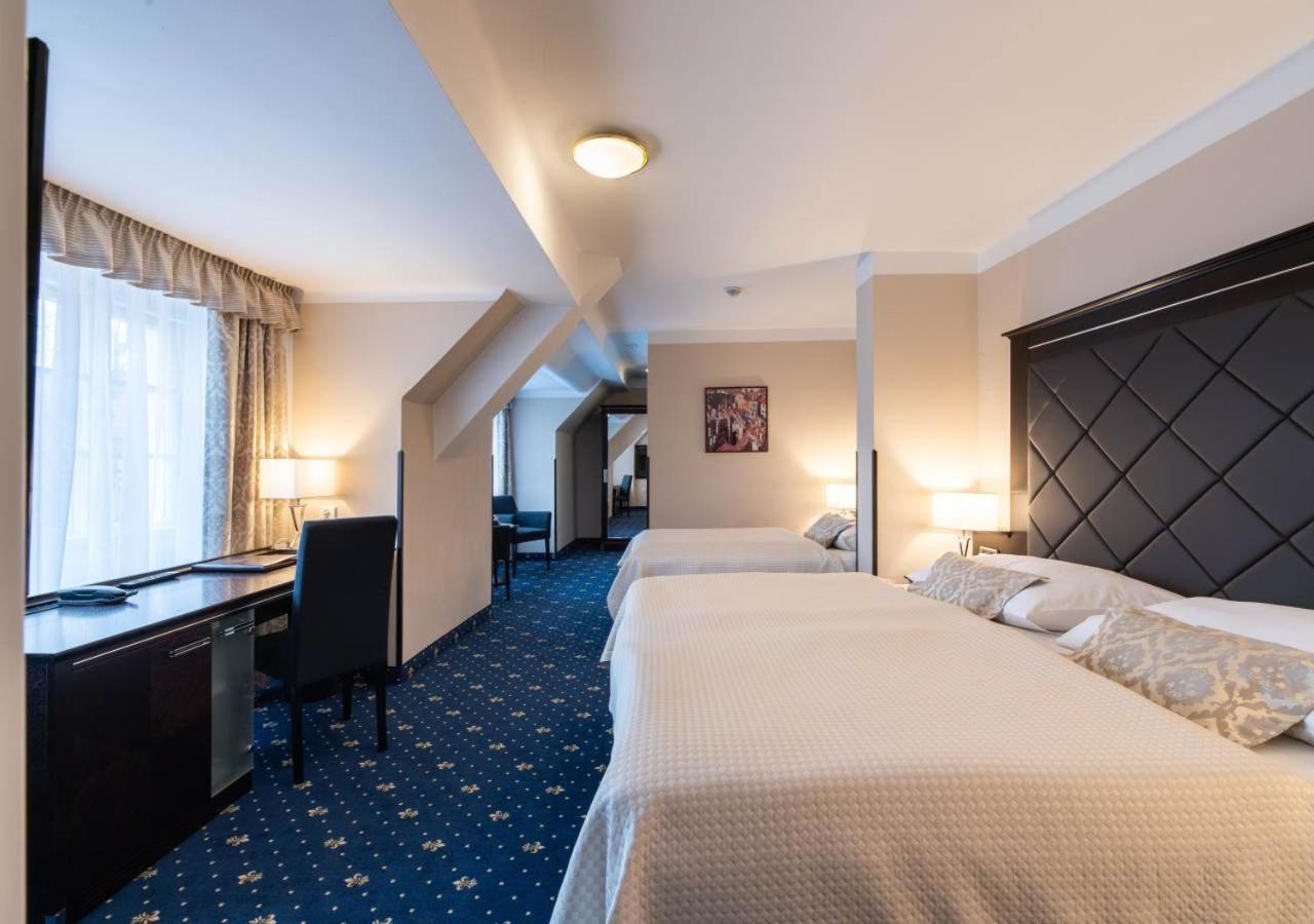 Deluxe Triple Room with Extra Bed