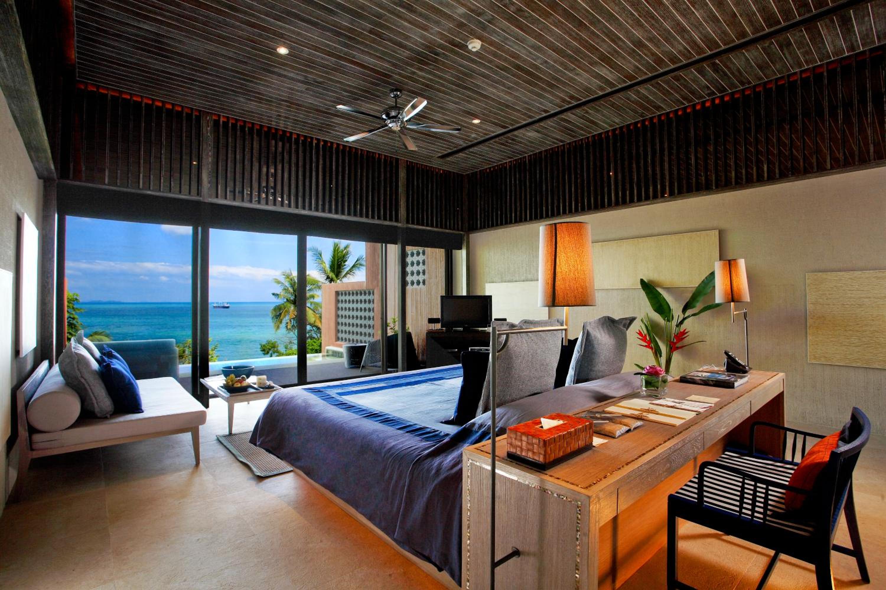 1BR Pool Suite East Ocean View - Photo 1