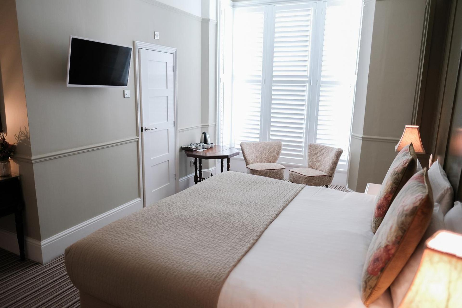 Deluxe Double or Twin Room - Photo 3