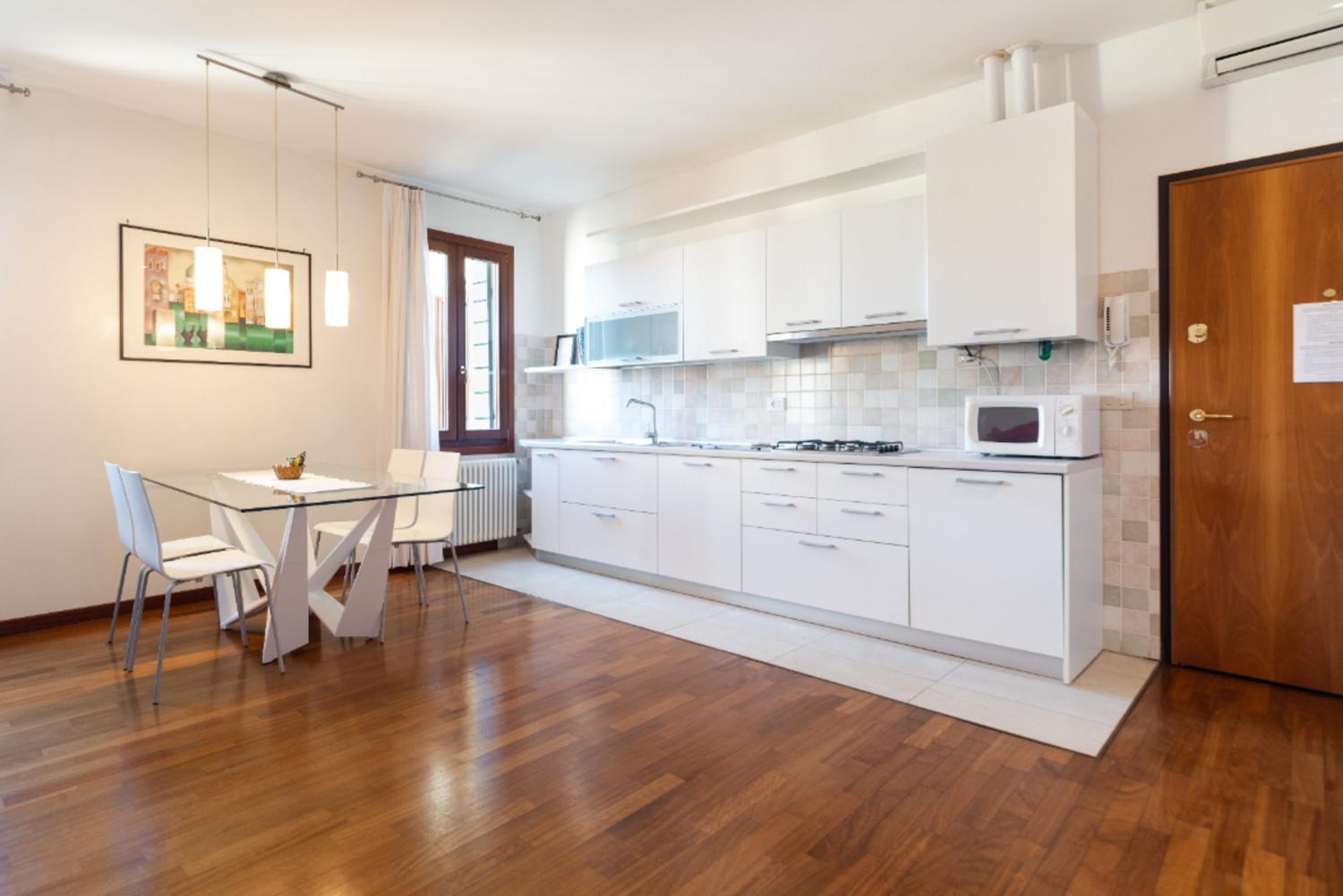 Two-Bedroom Apartment with Garden View (4 Adults) photo 2