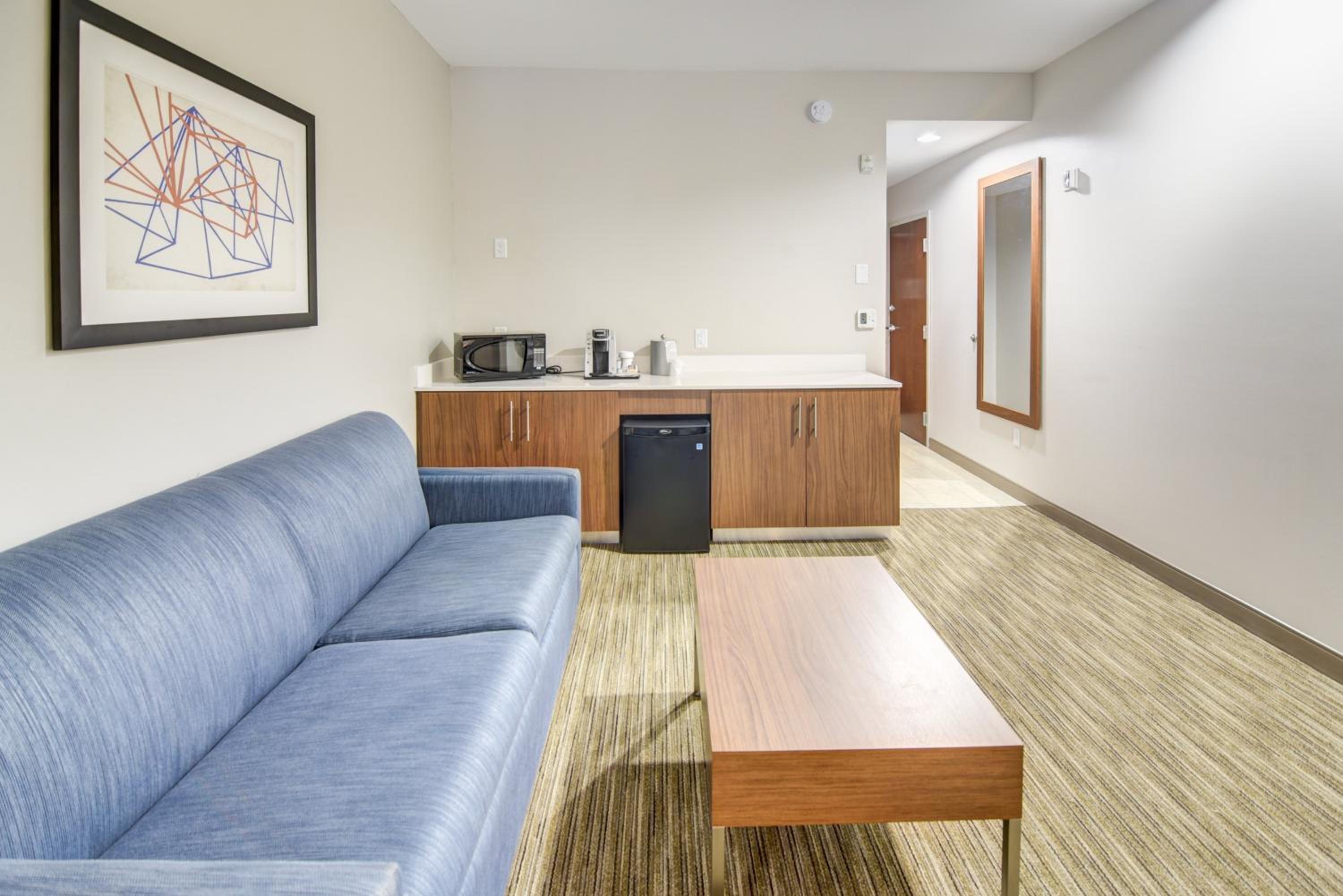 King Suite - Photo 4