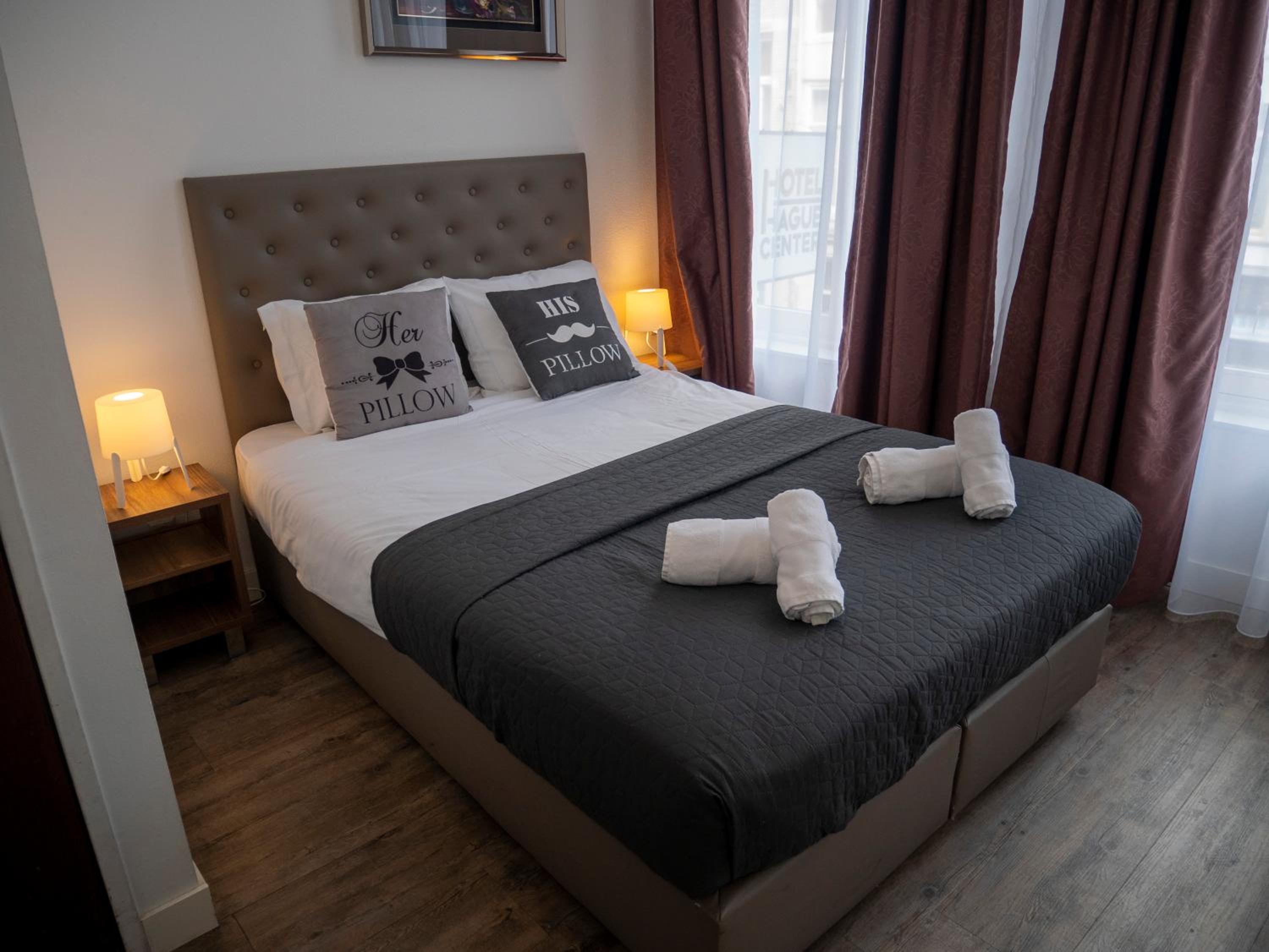 Budget Double Room - Photo 3