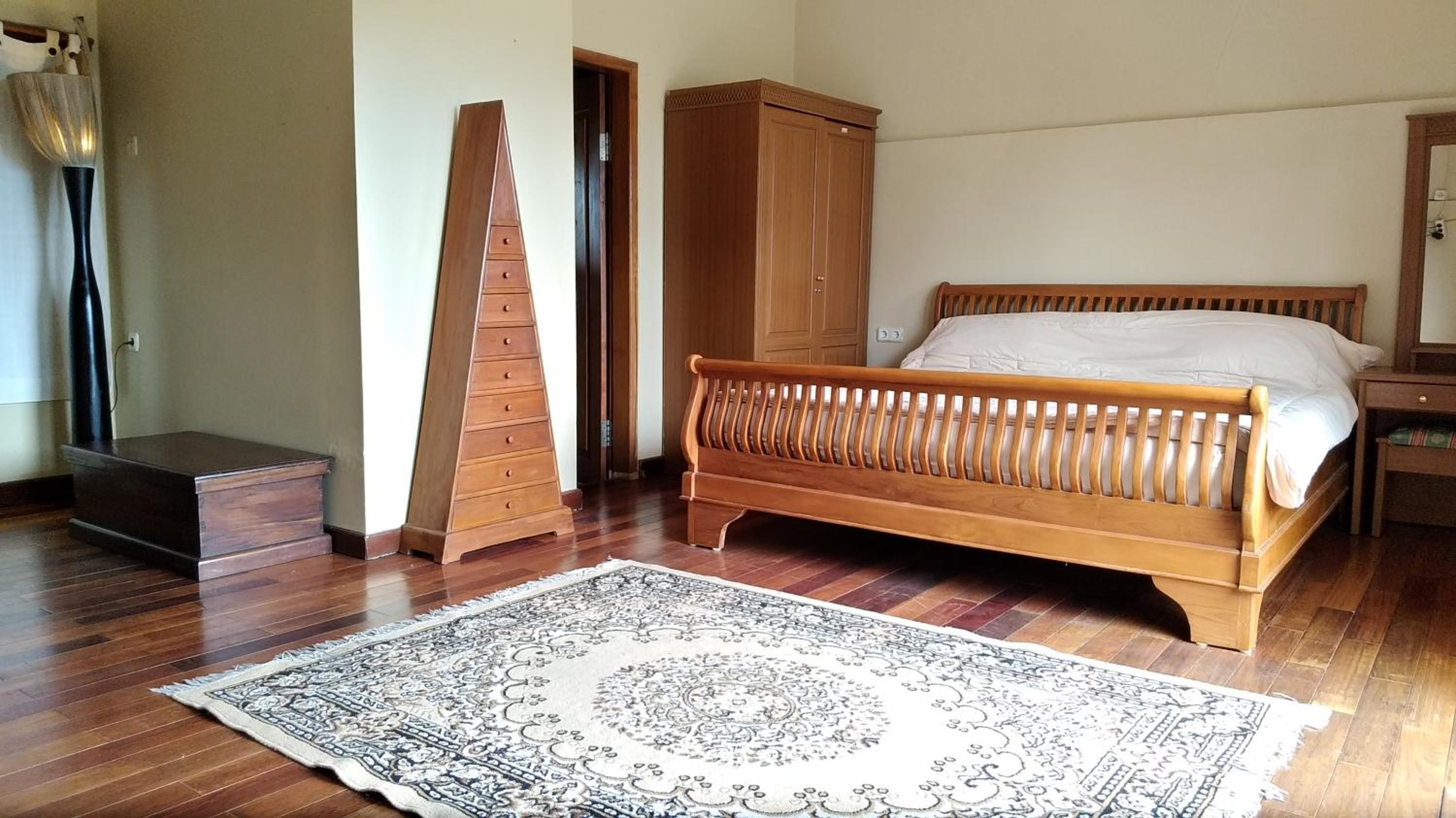 Villa photo 3