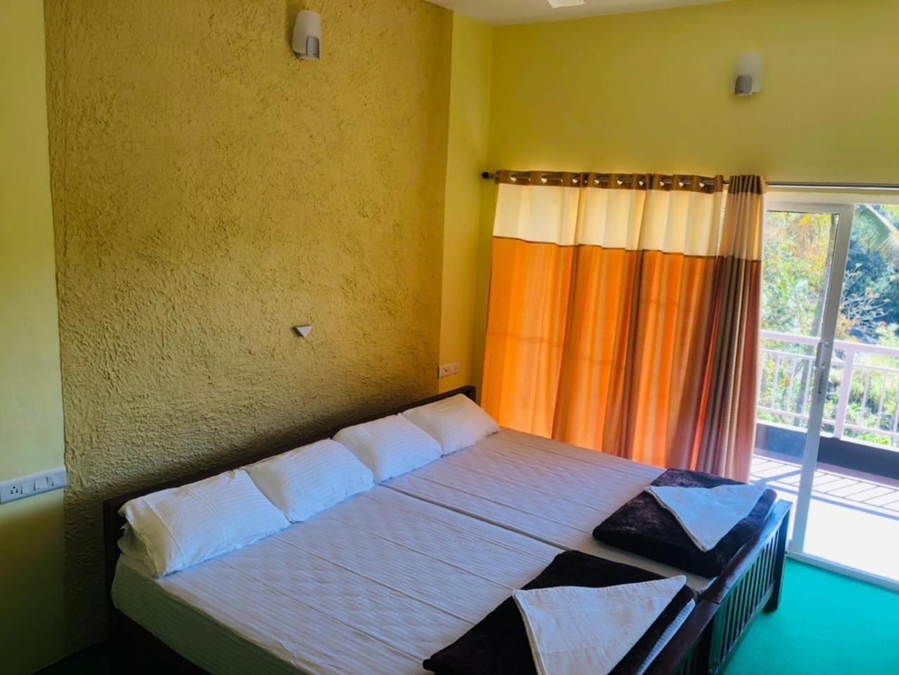 Budget Double Room photo 1