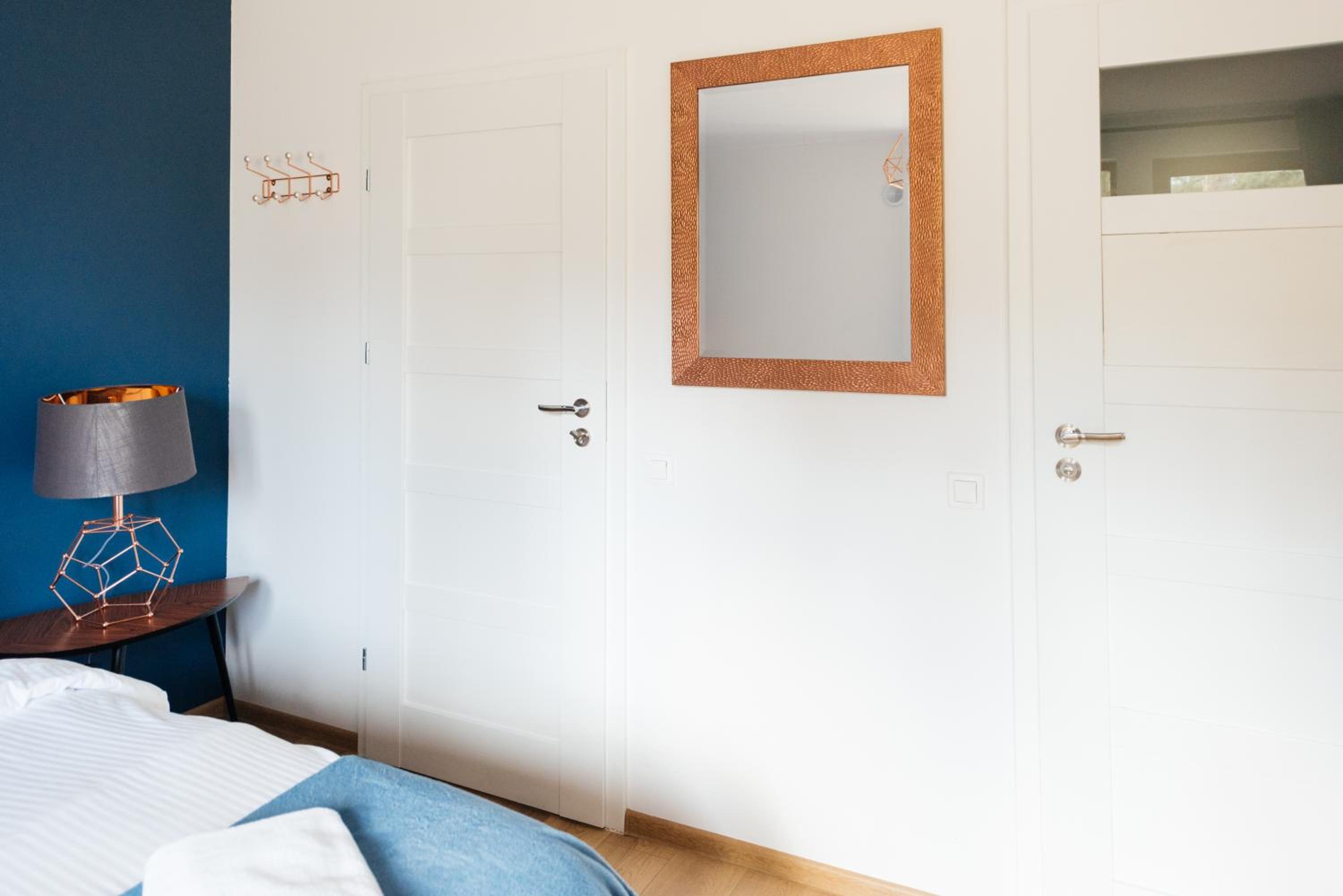 Triple Room with Private Bathroom - Photo 2