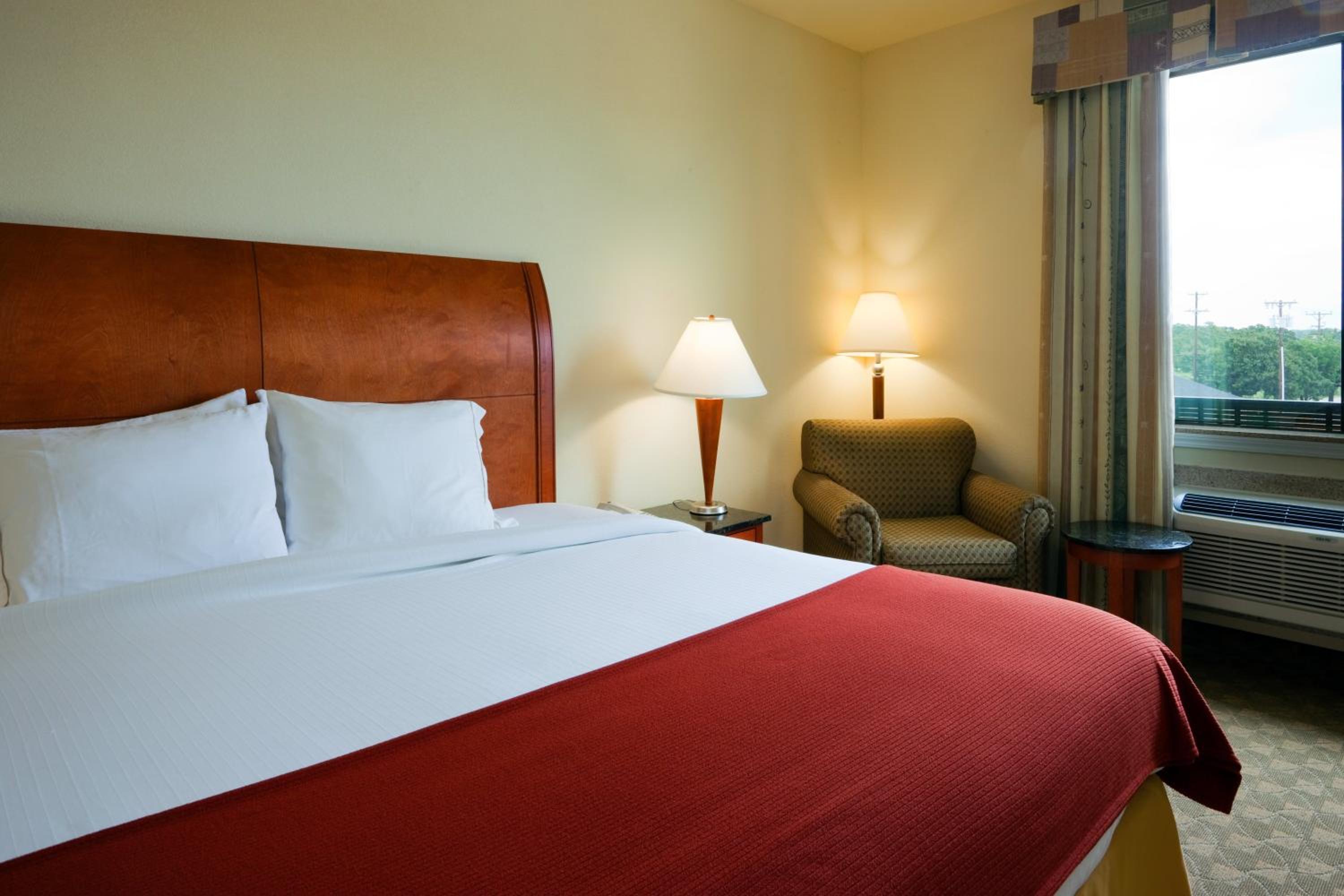 King Suite with Sofa Bed - Photo 2
