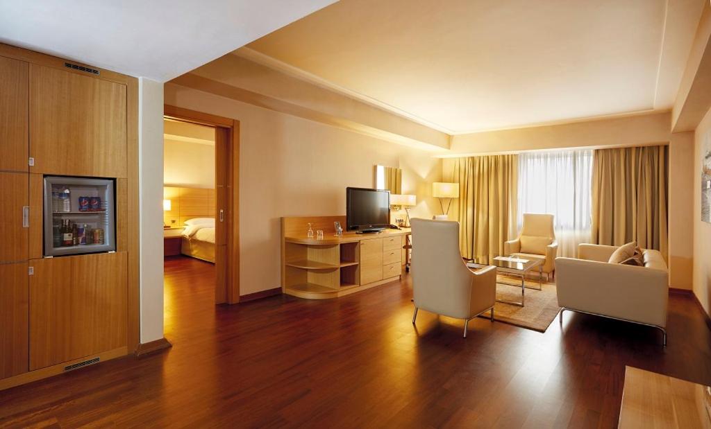 Suite photo 1