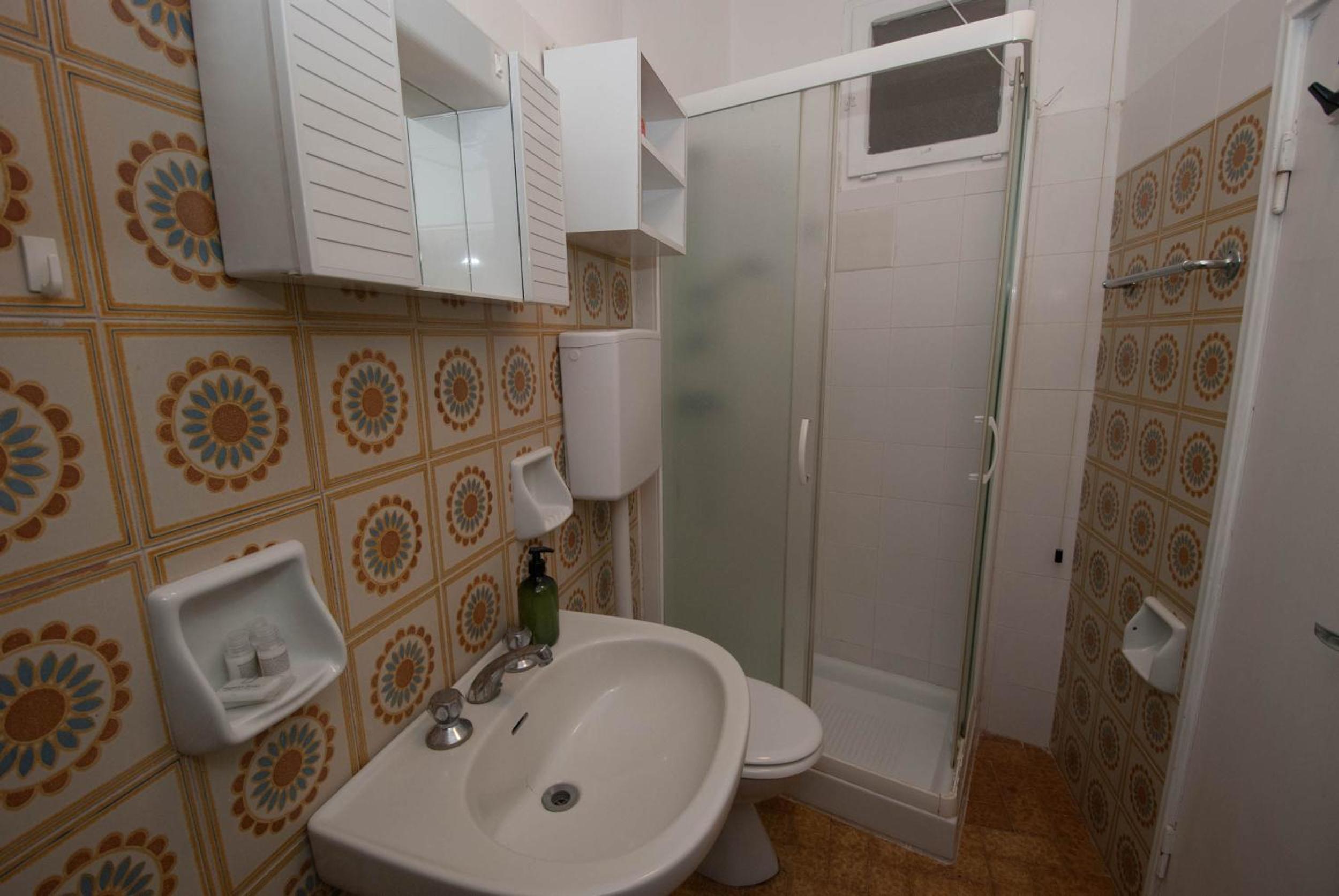 One-Bedroom Apartment (2 Adults) - Via Birolli 83 - Photo 15