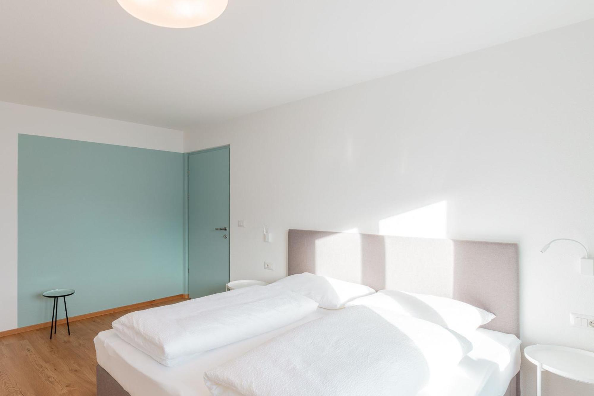 Superior One-Bedroom Apartment with Balcony
