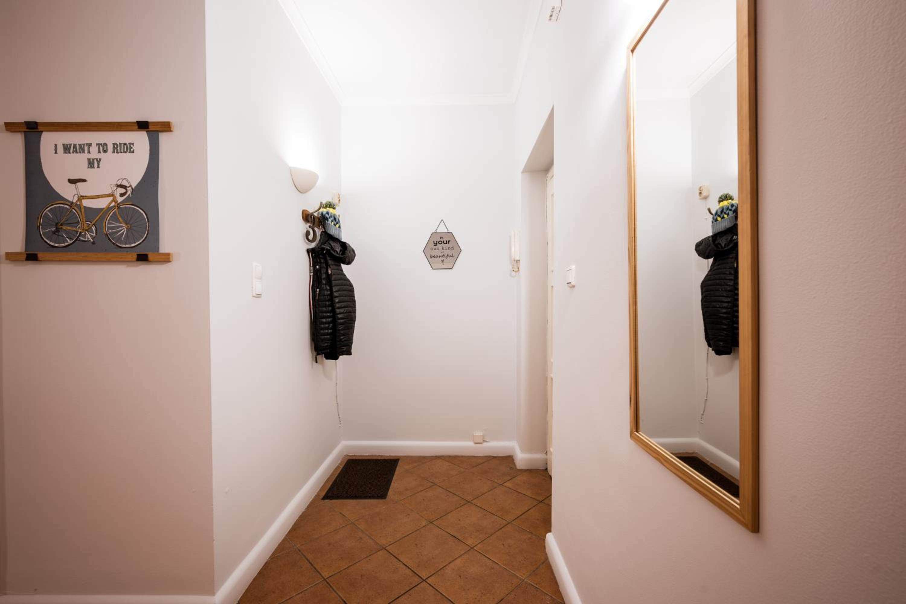 Three-Bedroom Apartment - Photo 14
