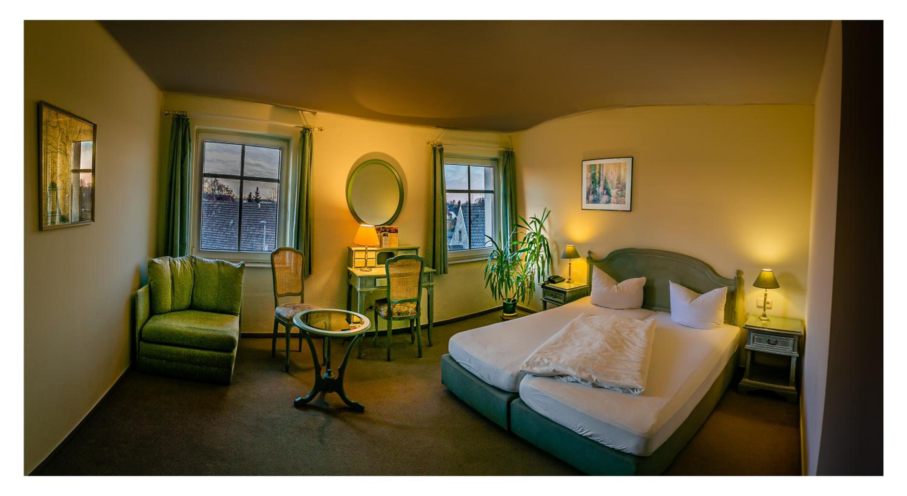 Double Room with Private Bathroom - Photo 1