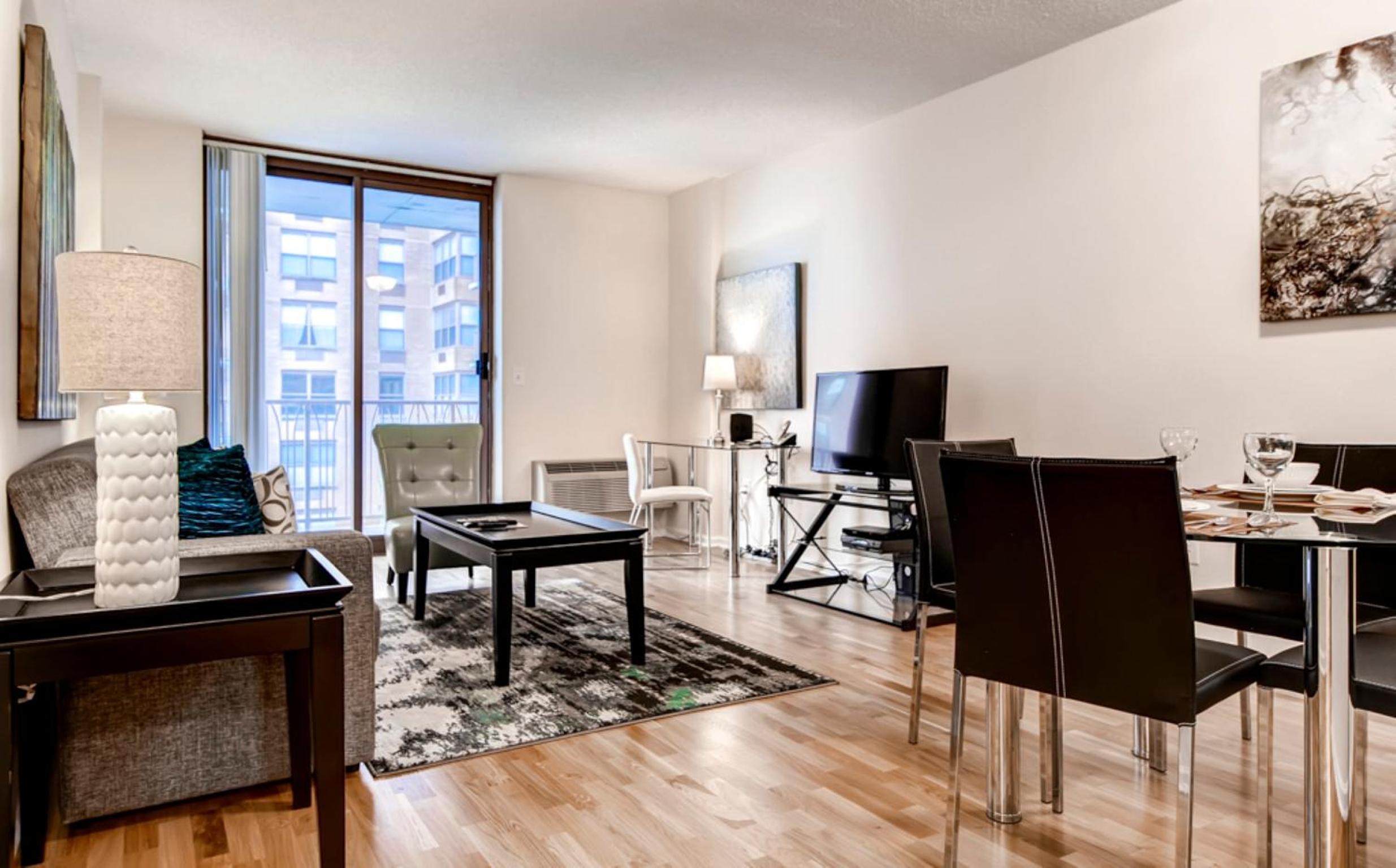 One-Bedroom Apartment photo 1
