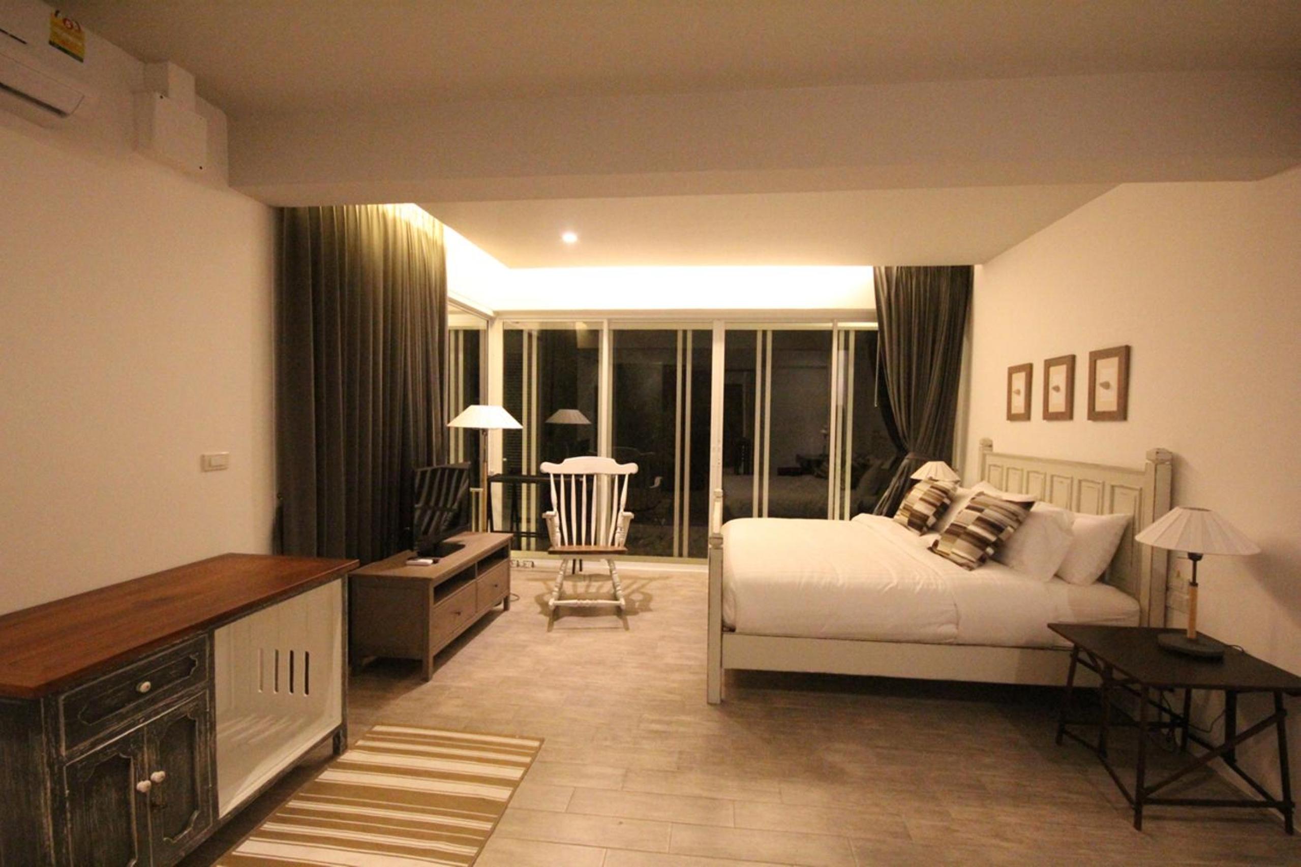 S1 Four-Bedroom Villa - Photo 7