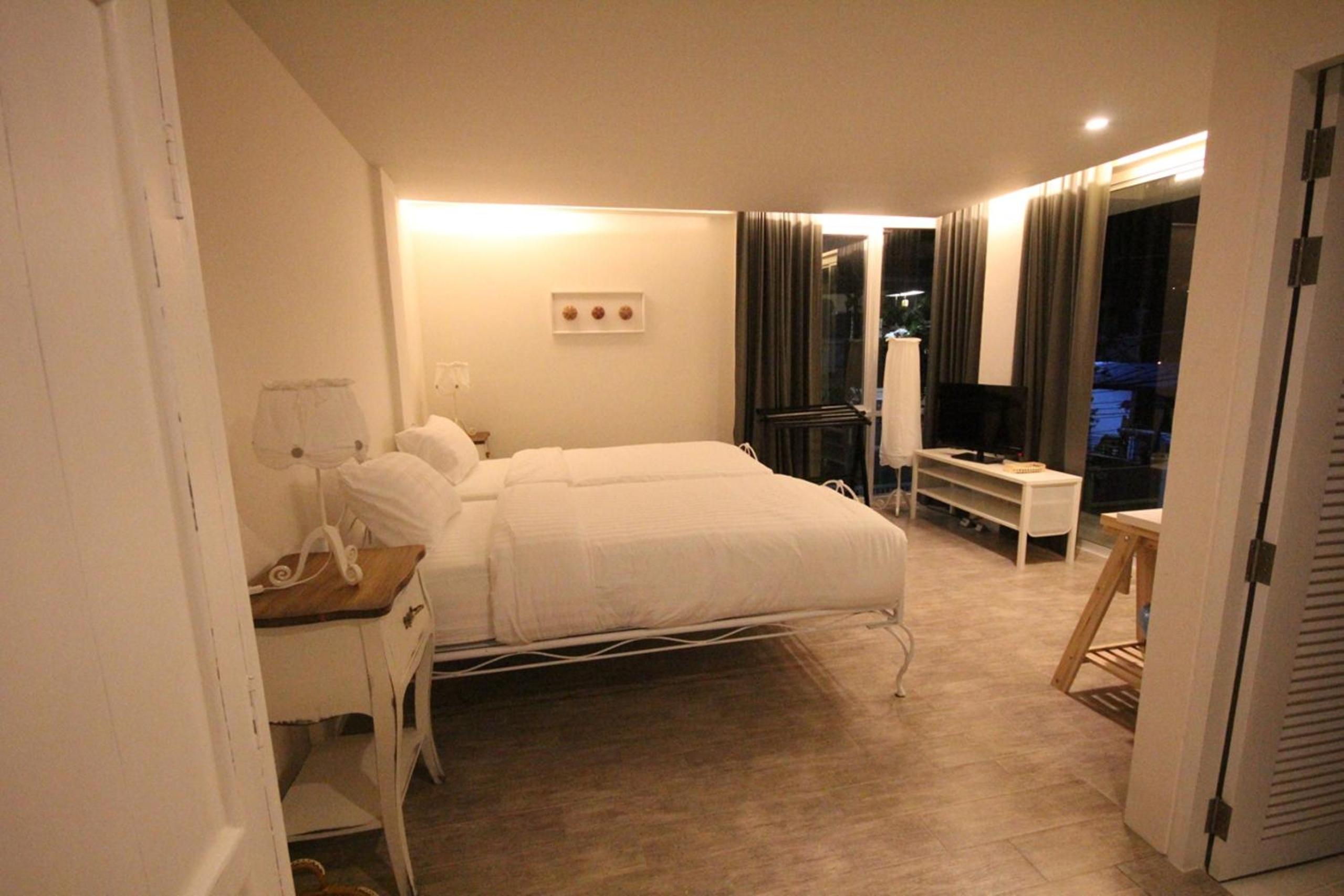 S1 Four-Bedroom Villa - Photo 10