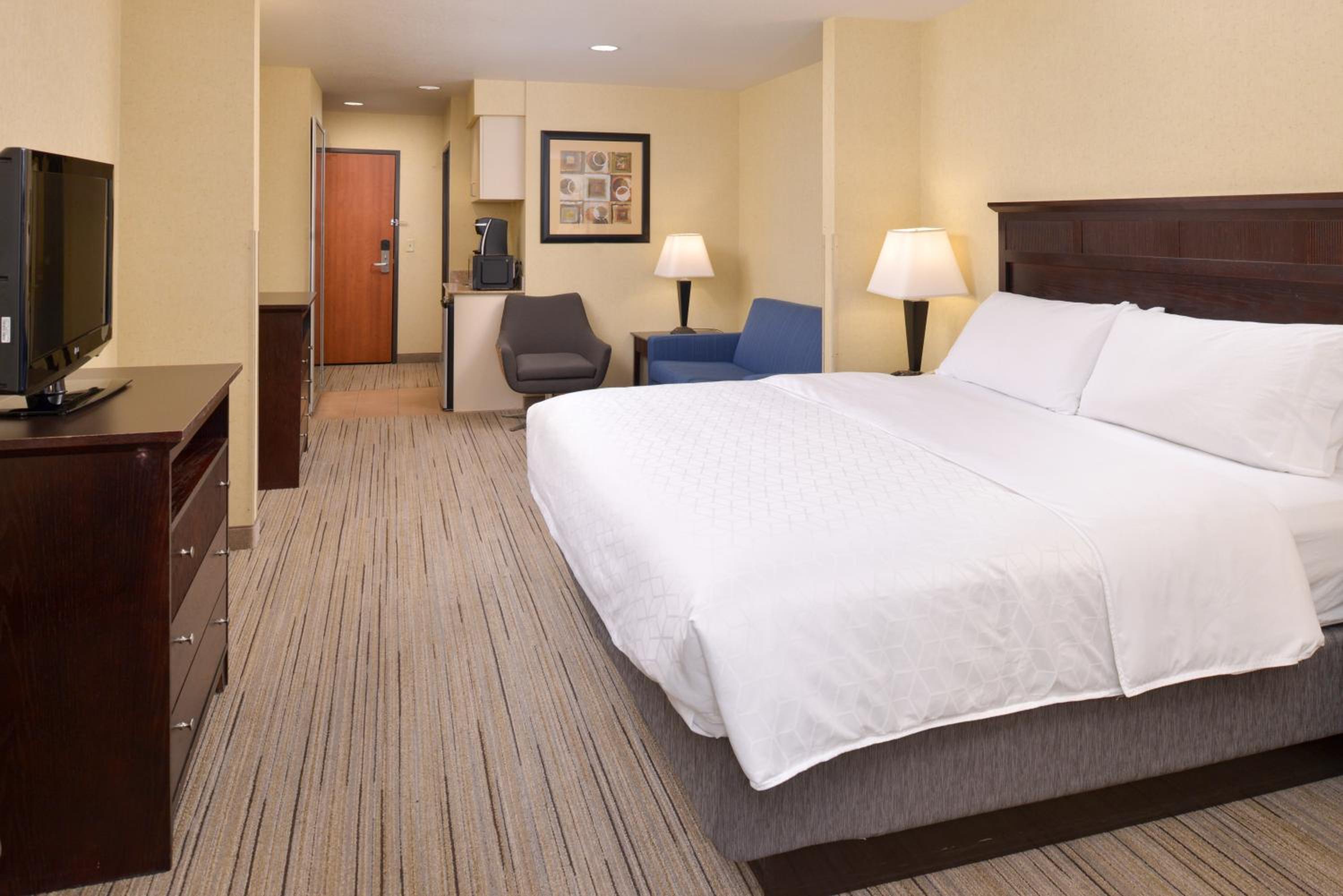 King Suite - Quiet Zone - Photo 1
