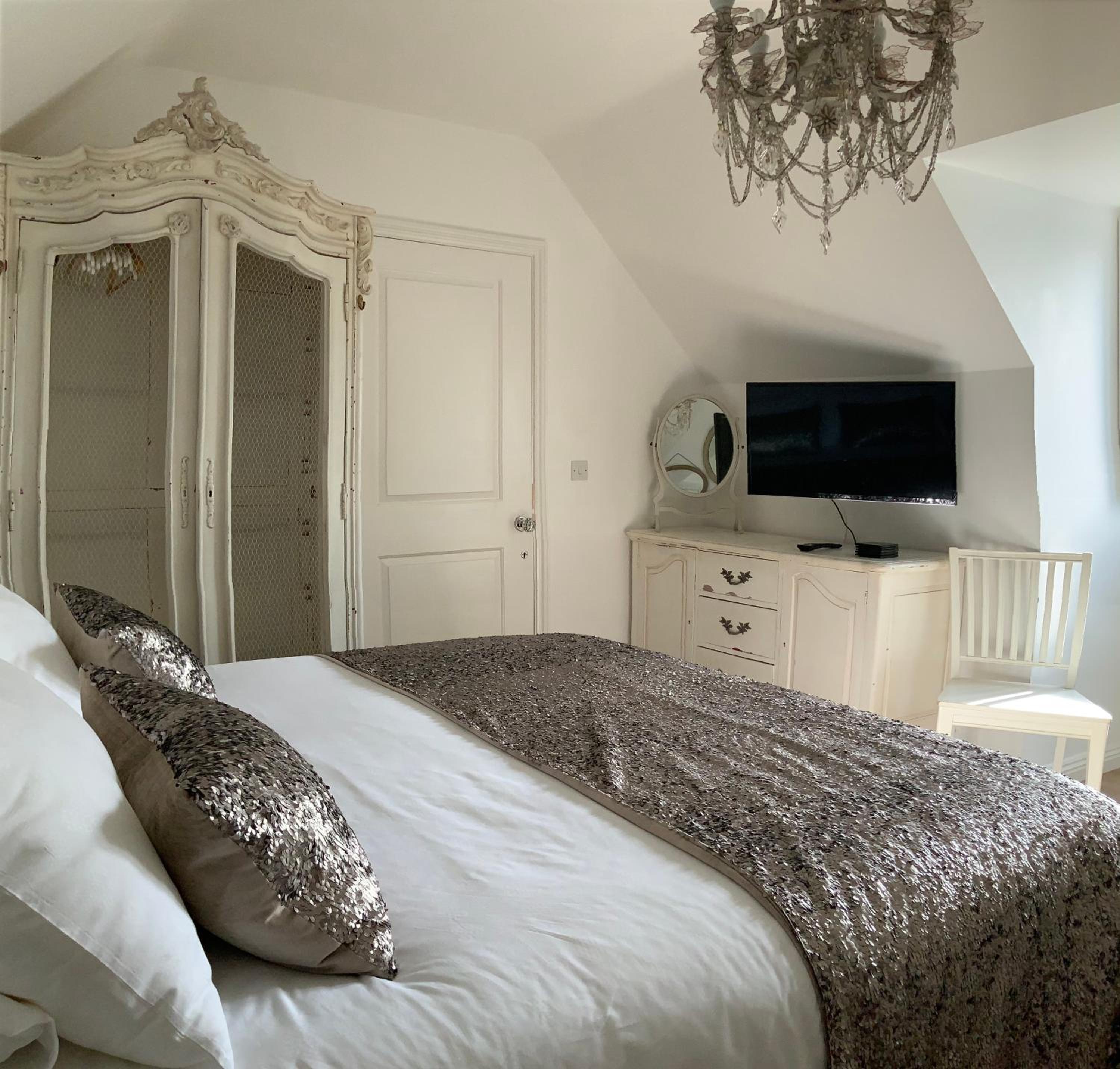 Deluxe Double Room photo 3