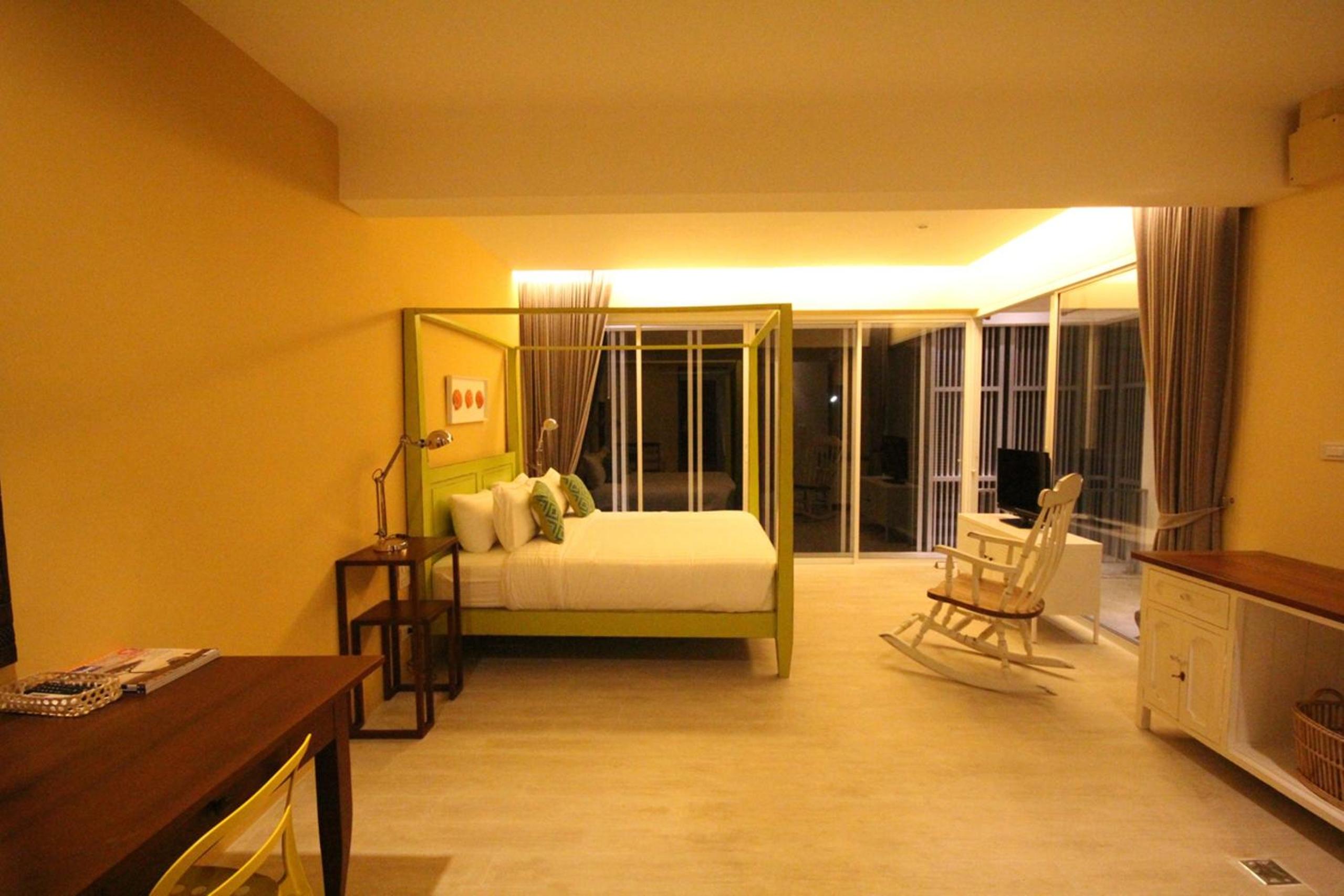 S2 Four-Bedroom Villa - Photo 10