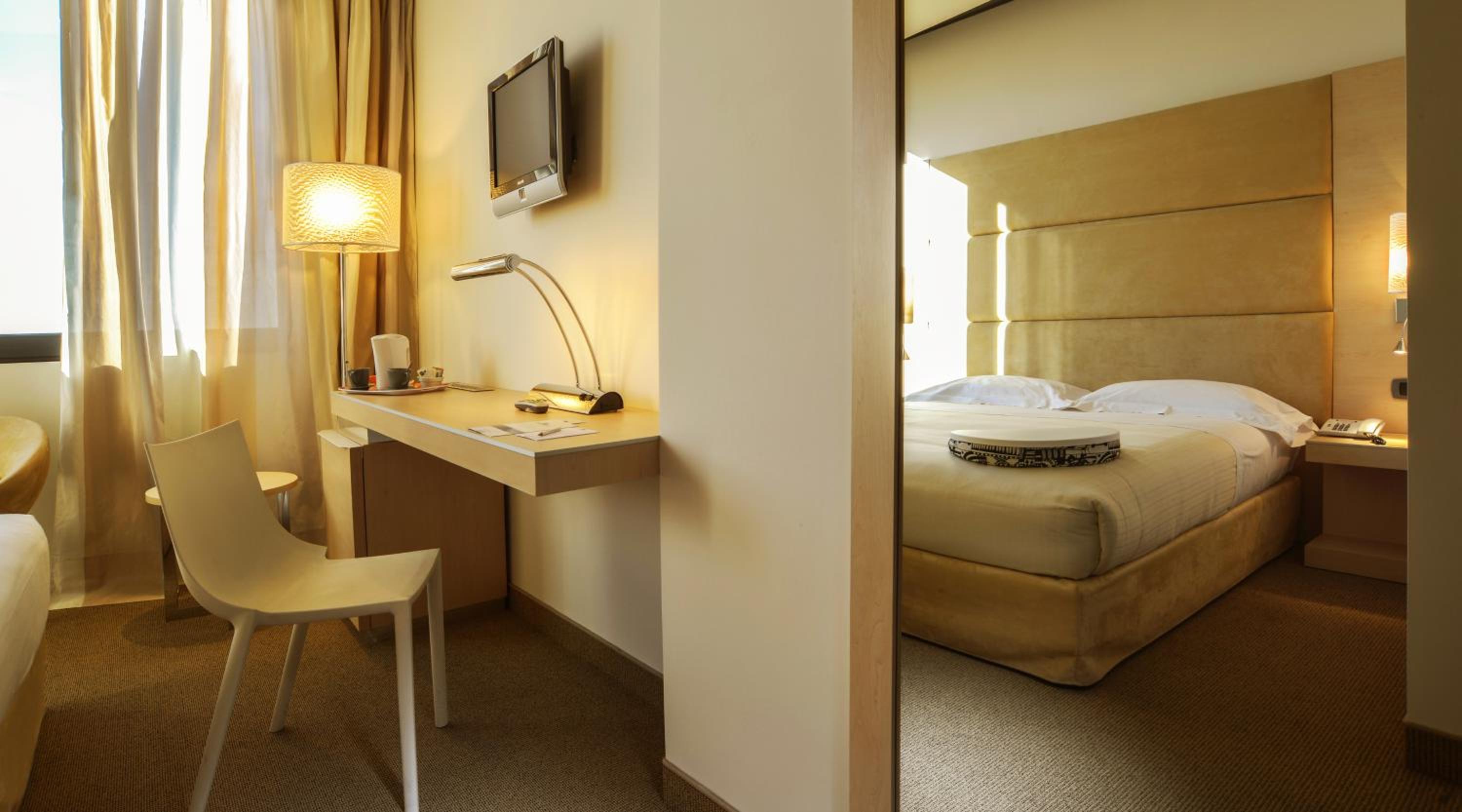 Junior Suite - Photo 1