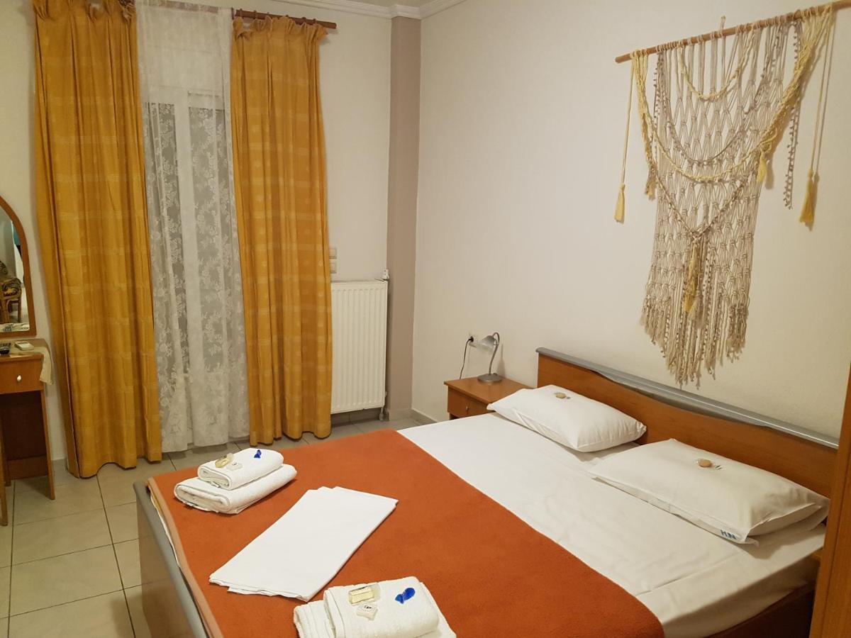 Studio with Sea View (2 Adults) - Photo 1
