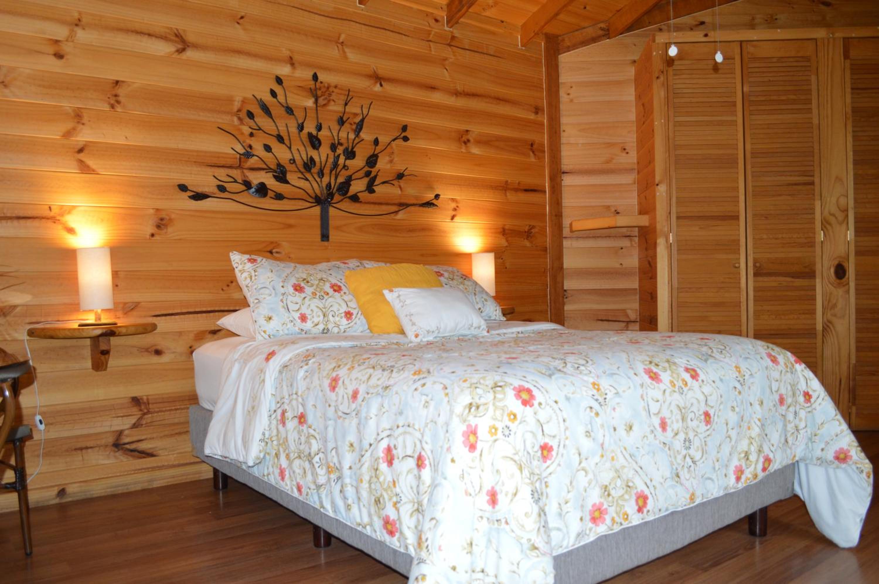 Double Room - Photo 7