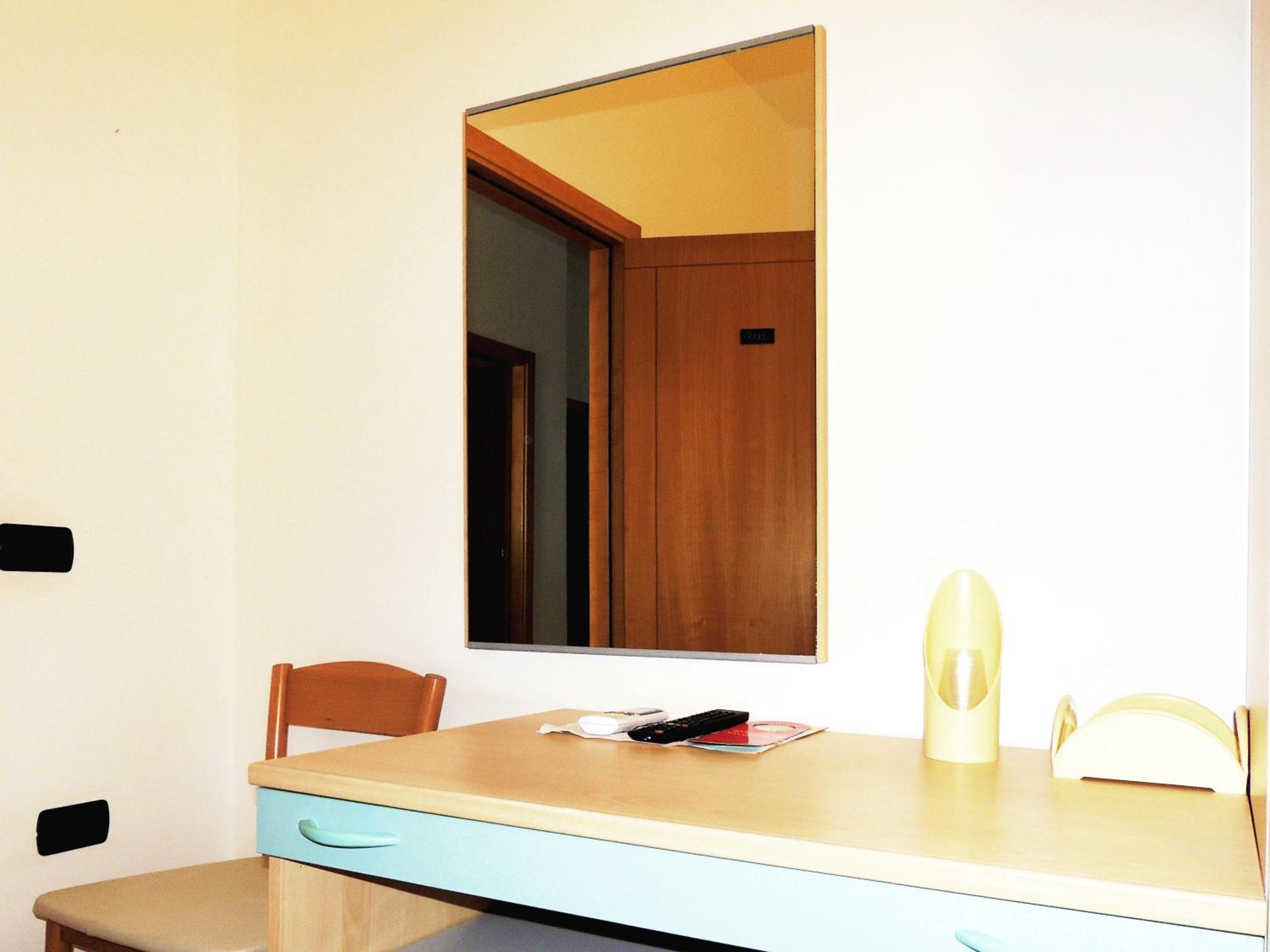 Double Room - Photo 7