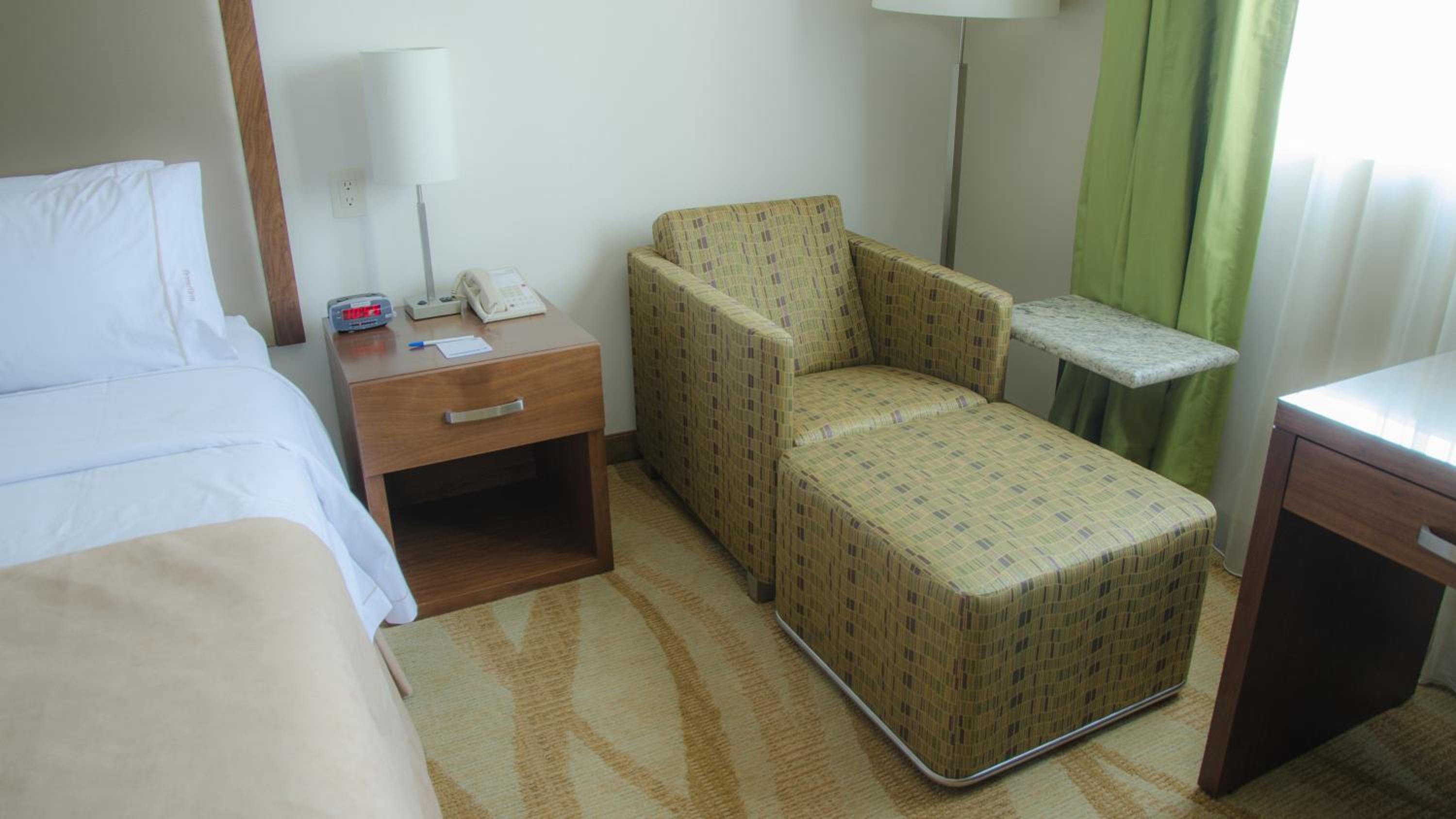 Standard King Room - Top Floor photo 2
