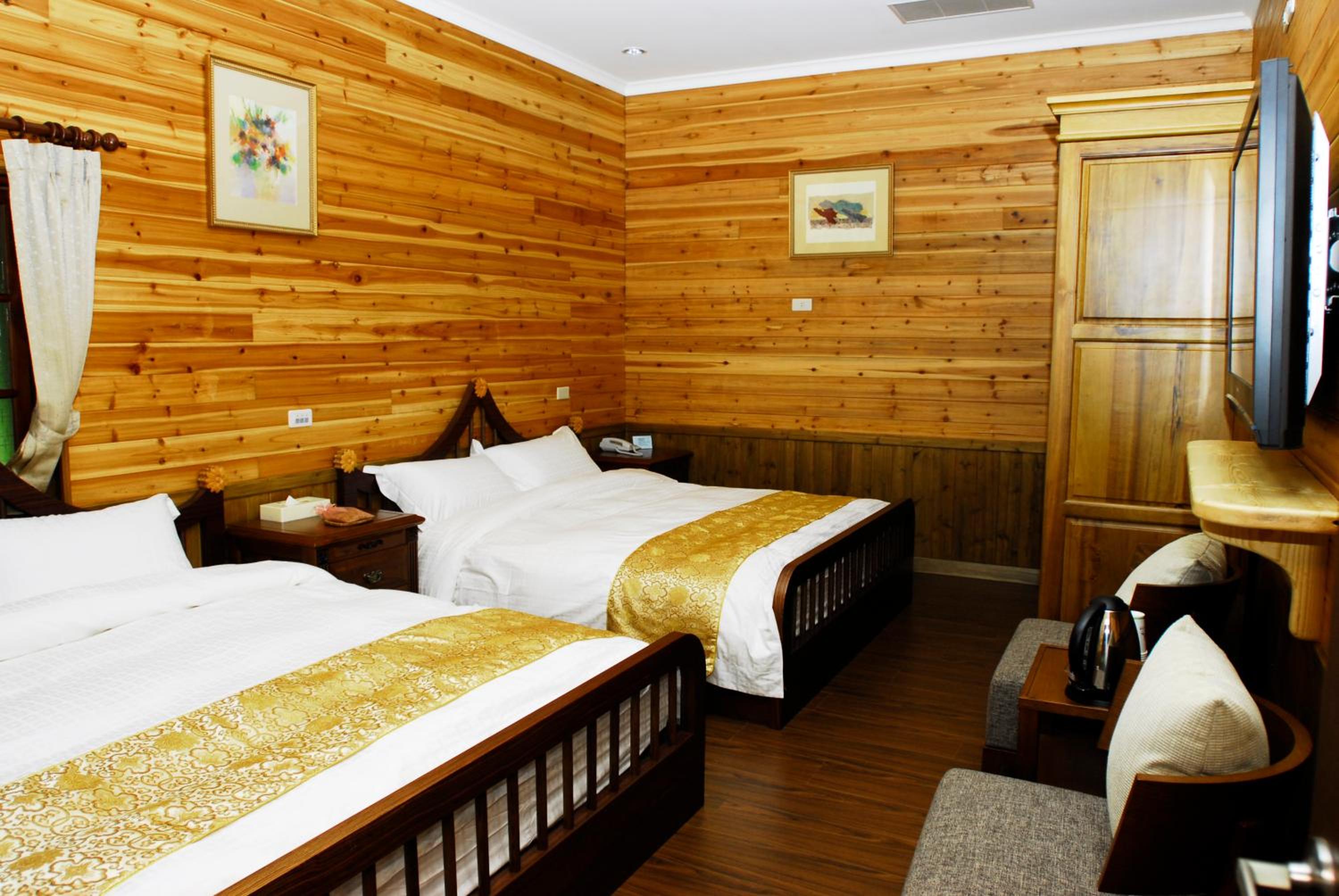 Quadruple Room photo 3